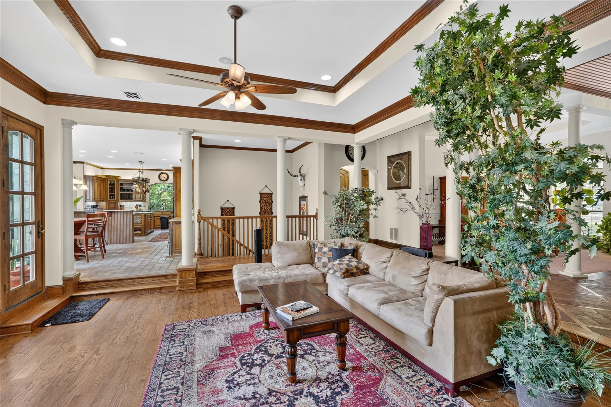 Single Family Residence For Sale in Denton County , 2801 River Bend Trail, Flower Mound, Texas 75022, 5 Bedroom, 5 Bathroom, 3 Garage spaces, 5,067 Sqft, built in 1998, mls#21342583, Real Estate Agent in Flower Mound, Homes For Sale in Denton county, Homes For Sale in Flower Mound, Realtor in Flower Mound Texas, Real Estate Brokerage Independent Realty Texas, Luminita Cordes Realtor