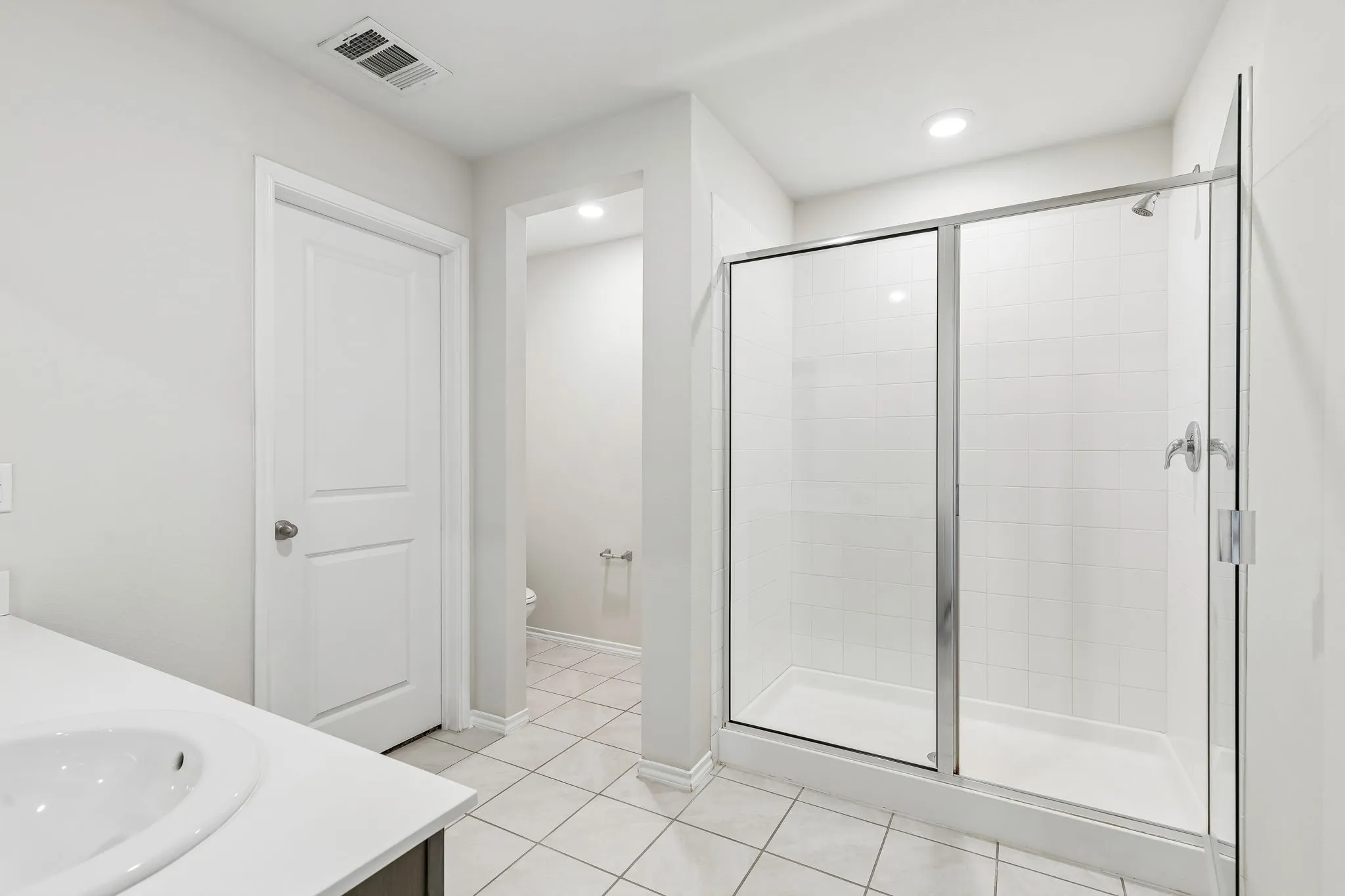 Single Family Residence For Sale in Denton County , 217 Wilson Way, Denton, Texas 76207, 3 Bedroom, 2 Bathroom, 2 Garage spaces, 1,527 Sqft, built in 2019, mls#21367767, Real Estate Agent in Denton, Homes For Sale in Denton county, Homes For Sale in Denton, Realtor in Denton Texas, Real Estate Brokerage Independent Realty Texas, Luminita Cordes Realtor