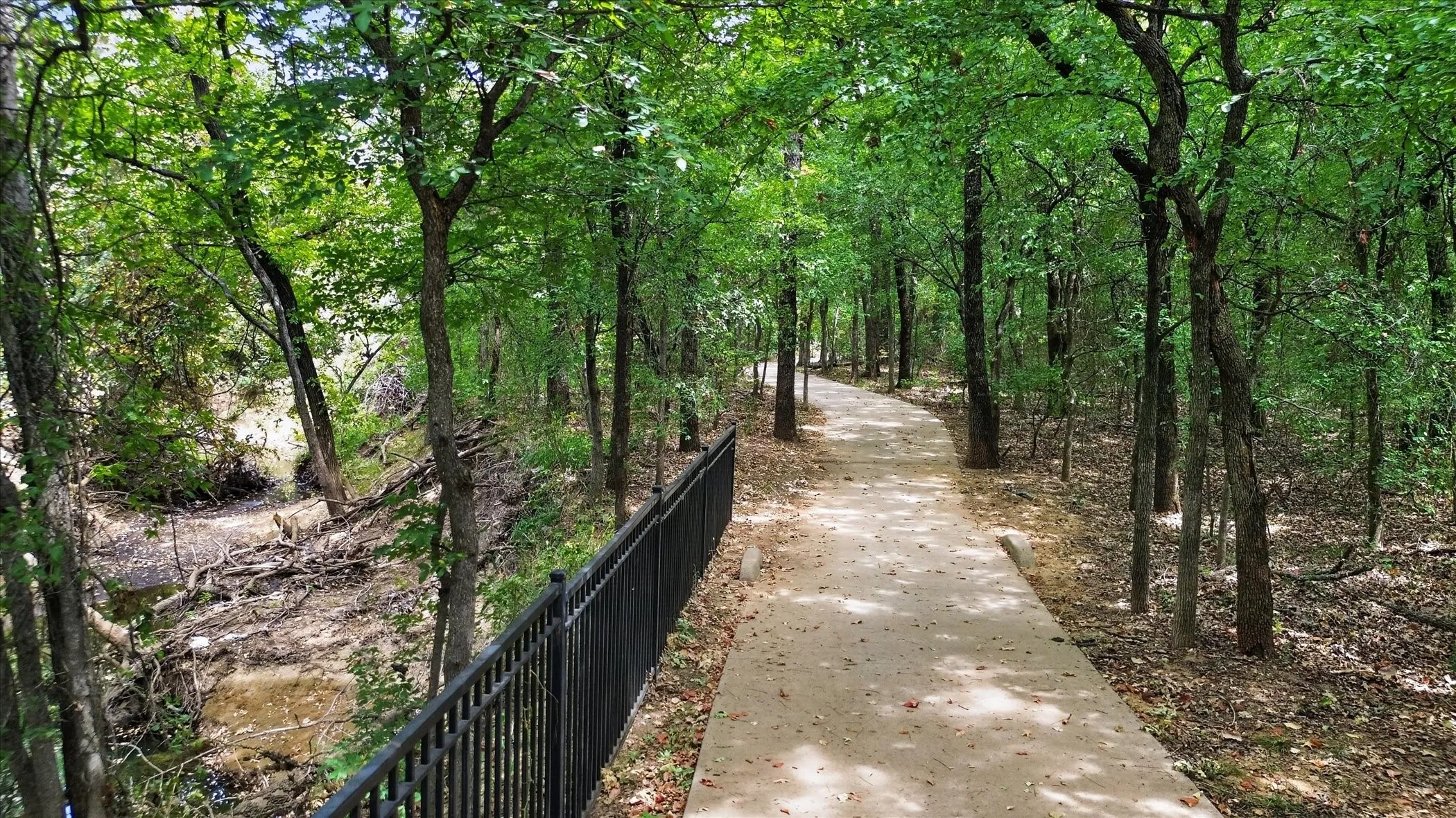 Single Family Residence For Sale in Denton County , 1868 Meyerwood Lane N, Flower Mound, Texas 75028, 3 Bedroom, 2 Bathroom, 2 Garage spaces, 1,660 Sqft, built in 1993, mls#21366331, Real Estate Agent in Flower Mound, Homes For Sale in Denton county, Homes For Sale in Flower Mound, Realtor in Flower Mound Texas, Real Estate Brokerage Independent Realty Texas, Luminita Cordes Realtor