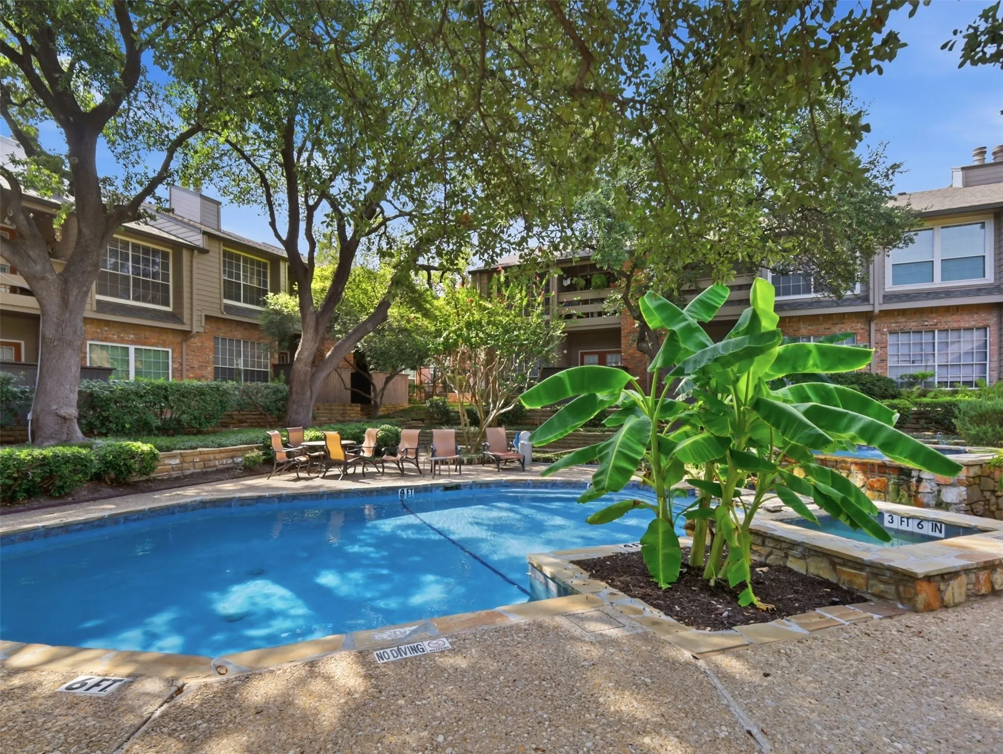 Condominium For Sale in Dallas County , 9801 Royal Lane 702, Dallas, Texas 75231, 2 Bedroom, 3 Bathroom, Garage spaces, 1,149 Sqft, built in 1981, mls#21369922, Real Estate Agent in Dallas, Homes For Sale in Dallas county, Homes For Sale in Dallas, Realtor in Dallas Texas, Real Estate Brokerage Independent Realty Texas, Luminita Cordes Realtor