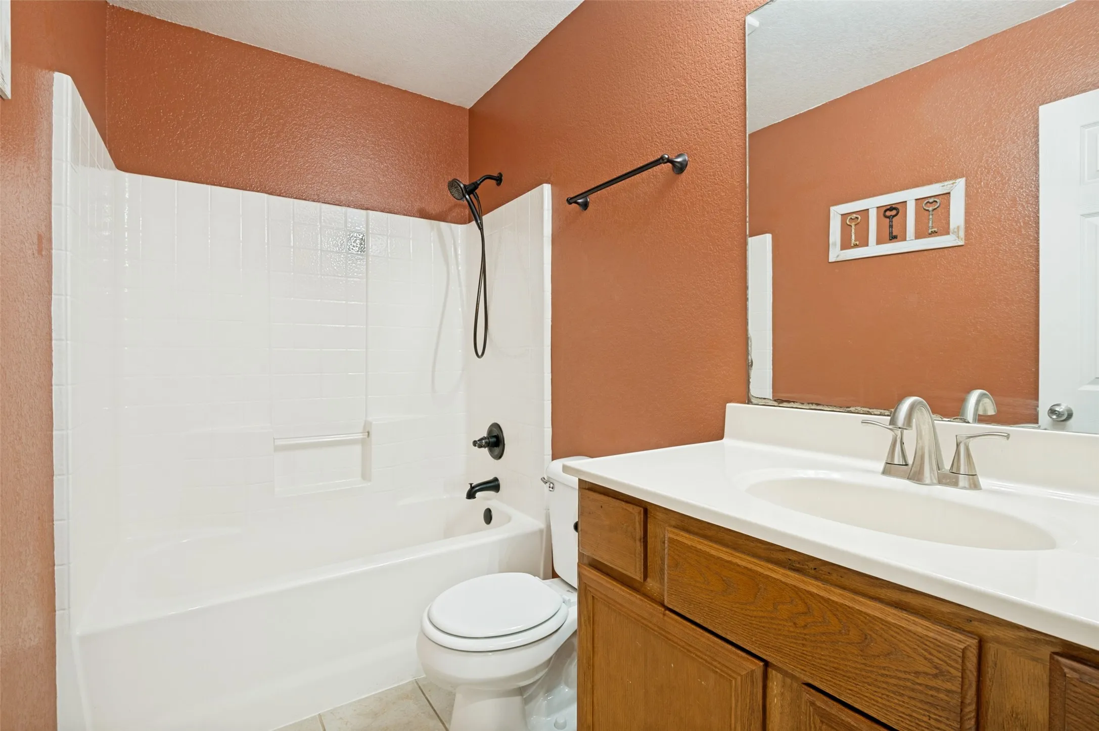 Single Family Residence For Sale in Ellis County , 1809 Millbrook Drive, Midlothian, Texas 76065, 4 Bedroom, 2 Bathroom, 2 Garage spaces, 1,978 Sqft, built in 2005, mls#21218379, Real Estate Agent in Midlothian, Homes For Sale in Ellis county, Homes For Sale in Midlothian, Realtor in Midlothian Texas, Real Estate Brokerage Independent Realty Texas, Luminita Cordes Realtor