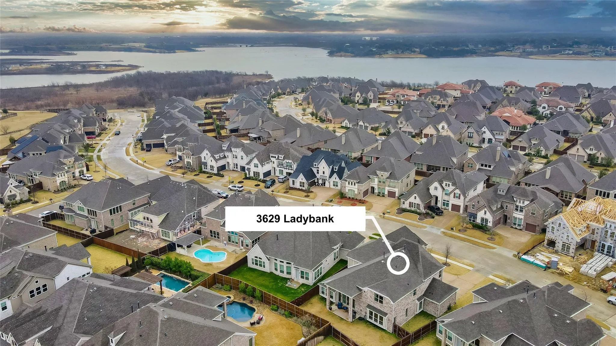 Single Family Residence For Rent in Denton County , 3629 Ladybank, The Colony, Texas 75056, 5 Bedroom, 4 Bathroom, 4 Garage spaces, 4,390 Sqft, built in 2018, mls#21370717, Real Estate Agent in The Colony, Homes For Rent in Denton county, Homes For Rent in The Colony, Realtor in The Colony Texas, Real Estate Brokerage Independent Realty Texas, Luminita Cordes Realtor