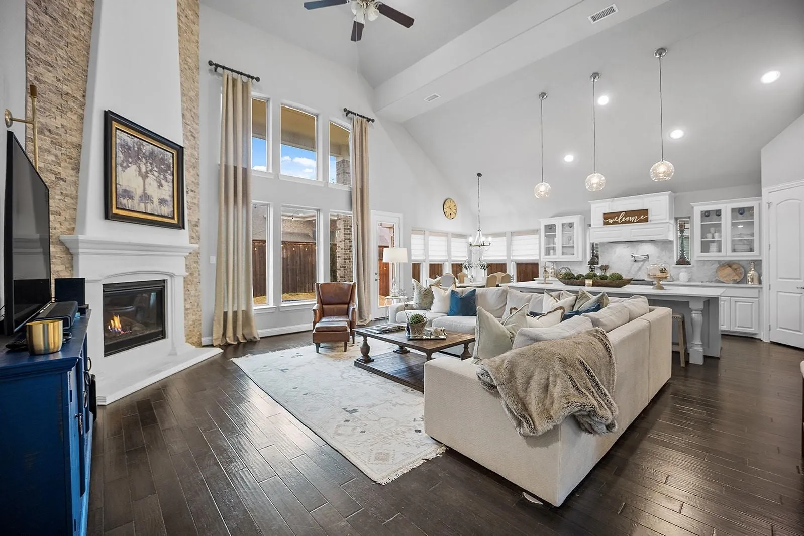 Single Family Residence For Rent in Denton County , 3629 Ladybank, The Colony, Texas 75056, 5 Bedroom, 4 Bathroom, 4 Garage spaces, 4,390 Sqft, built in 2018, mls#21370717, Real Estate Agent in The Colony, Homes For Rent in Denton county, Homes For Rent in The Colony, Realtor in The Colony Texas, Real Estate Brokerage Independent Realty Texas, Luminita Cordes Realtor
