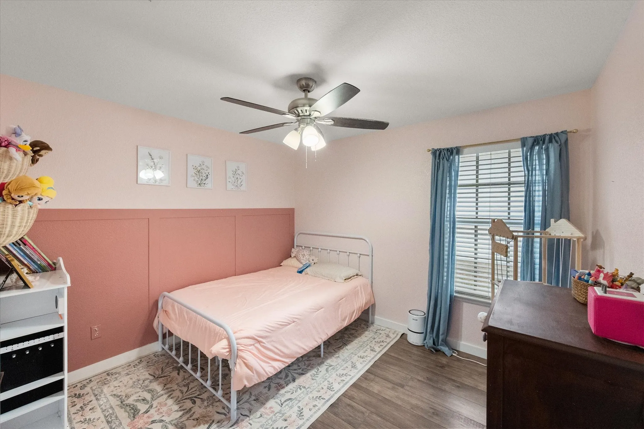 Single Family Residence For Sale in Tarrant County , 14057 Firebush Lane, Fort Worth, Texas 76052, 4 Bedroom, 2 Bathroom, 2 Garage spaces, 1,769 Sqft, built in 2006, mls#21368736, Real Estate Agent in Fort Worth, Homes For Sale in Tarrant county, Homes For Sale in Fort Worth, Realtor in Fort Worth Texas, Real Estate Brokerage Independent Realty Texas, Luminita Cordes Realtor