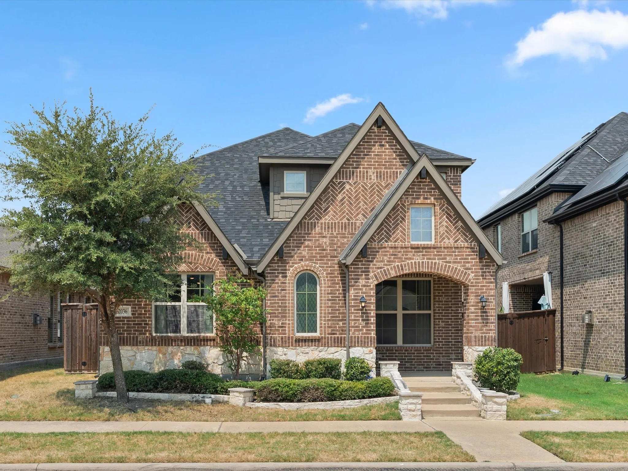 Single Family Residence For Rent in Denton County , 2036 Barx Drive, Little Elm, Texas 75068, 3 Bedroom, 3 Bathroom, 2 Garage spaces, 2,532 Sqft, built in 2019, mls#21369453, Real Estate Agent in Little Elm, Homes For Rent in Denton county, Homes For Rent in Little Elm, Realtor in Little Elm Texas, Real Estate Brokerage Independent Realty Texas, Luminita Cordes Realtor