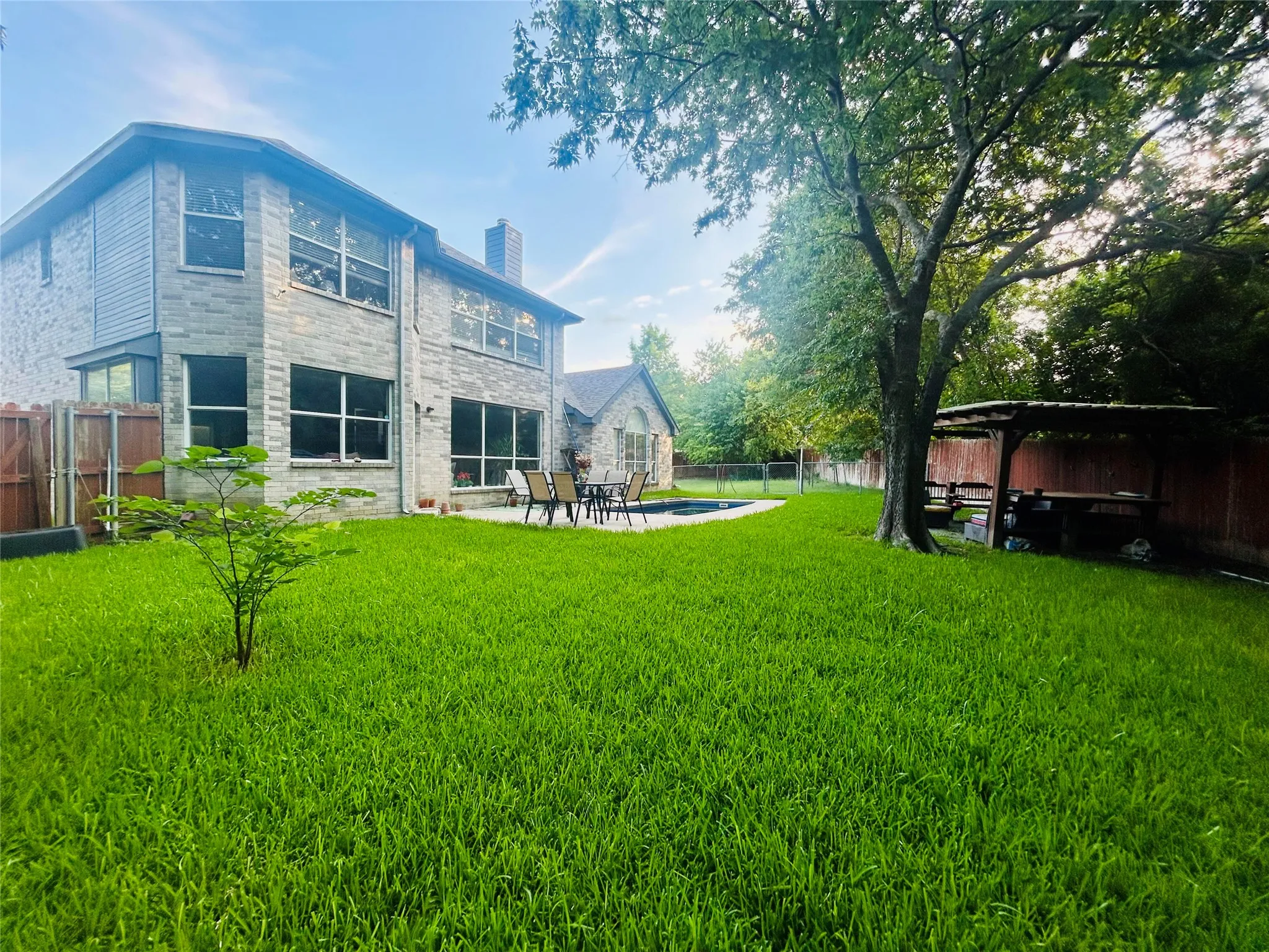 Single Family Residence For Sale in Dallas County , 6119 Widgeon Court, Sachse, Texas 75048, 5 Bedroom, 3 Bathroom, 2 Garage spaces, 2,939 Sqft, built in 2001, mls#21370725, Real Estate Agent in Sachse, Homes For Sale in Dallas county, Homes For Sale in Sachse, Realtor in Sachse Texas, Real Estate Brokerage Independent Realty Texas, Luminita Cordes Realtor