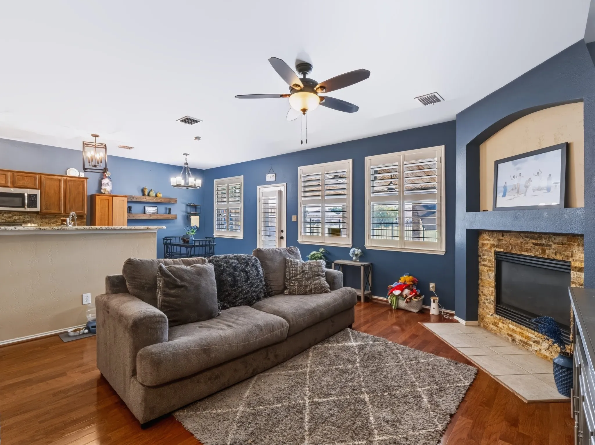 Hardwood-style flooring throughout