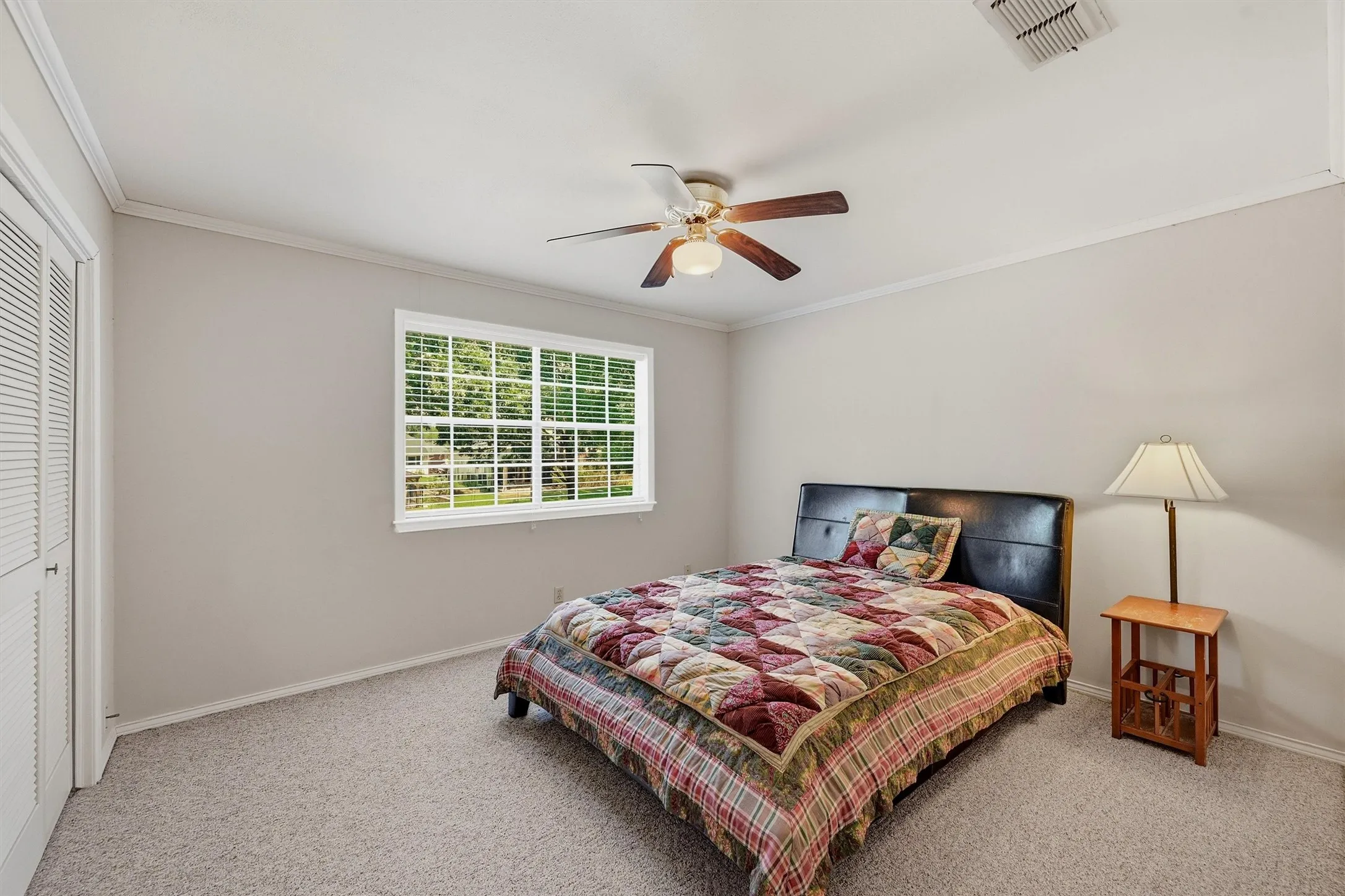 Single Family Residence For Sale in Grayson County , 1806 Carriage Estates Road, Sherman, Texas 75092, 3 Bedroom, 3 Bathroom, 2 Garage spaces, 2,514 Sqft, built in 1977, mls#21363327, Real Estate Agent in Sherman, Homes For Sale in Grayson county, Homes For Sale in Sherman, Realtor in Sherman Texas, Real Estate Brokerage Independent Realty Texas, Luminita Cordes Realtor