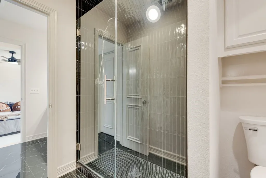 Single Family Residence For Sale in Rockwall County , 8 Siesta Circle, Heath, Texas 75032, 4 Bedroom, 4 Bathroom, 3 Garage spaces, 3,768 Sqft, built in 2001, mls#21370716, Real Estate Agent in Heath, Homes For Sale in Rockwall county, Homes For Sale in Heath, Realtor in Heath Texas, Real Estate Brokerage Independent Realty Texas, Luminita Cordes Realtor