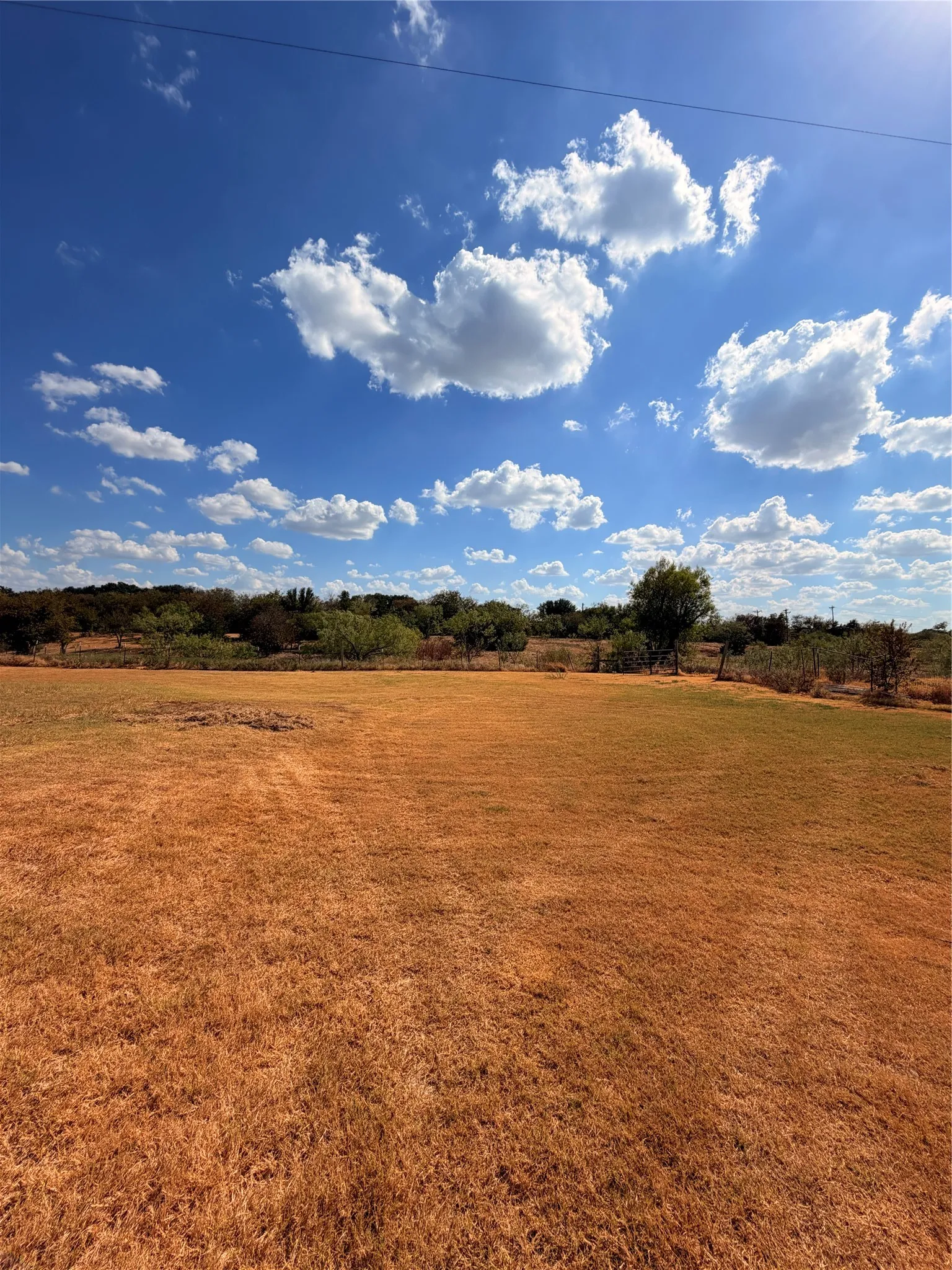 Manufactured Home For Sale in Denton County , 7424 N Locust Street, Denton, Texas 76207, 3 Bedroom, 2 Bathroom, Garage spaces, 1,800 Sqft, built in 1990, mls#21370730, Real Estate Agent in Denton, Homes For Sale in Denton county, Homes For Sale in Denton, Realtor in Denton Texas, Real Estate Brokerage Independent Realty Texas, Luminita Cordes Realtor