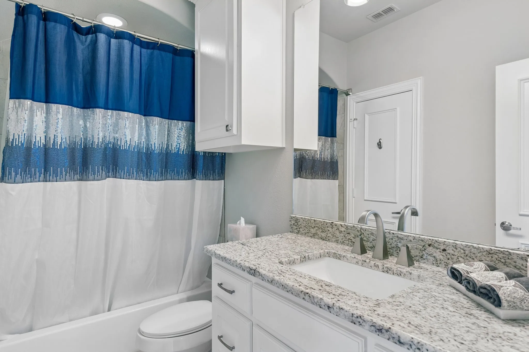 Single Family Residence For Sale in Collin County , 1161 Clipston Drive, Prosper, Texas 75078, 4 Bedroom, 5 Bathroom, 3 Garage spaces, 4,532 Sqft, built in 2020, mls#21364981, Real Estate Agent in Prosper, Homes For Sale in Collin county, Homes For Sale in Prosper, Realtor in Prosper Texas, Real Estate Brokerage Independent Realty Texas, Luminita Cordes Realtor