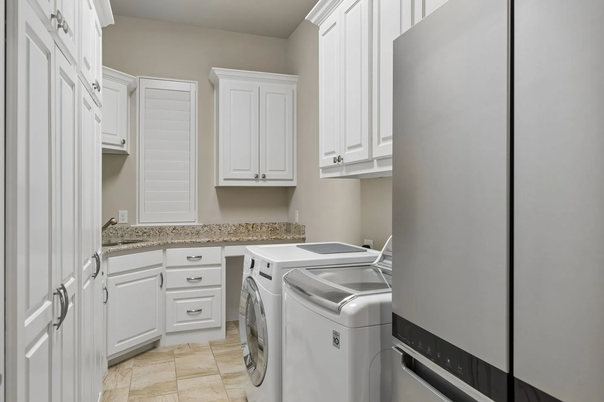 Single Family Residence For Sale in Collin County , 1161 Clipston Drive, Prosper, Texas 75078, 4 Bedroom, 5 Bathroom, 3 Garage spaces, 4,532 Sqft, built in 2020, mls#21364981, Real Estate Agent in Prosper, Homes For Sale in Collin county, Homes For Sale in Prosper, Realtor in Prosper Texas, Real Estate Brokerage Independent Realty Texas, Luminita Cordes Realtor