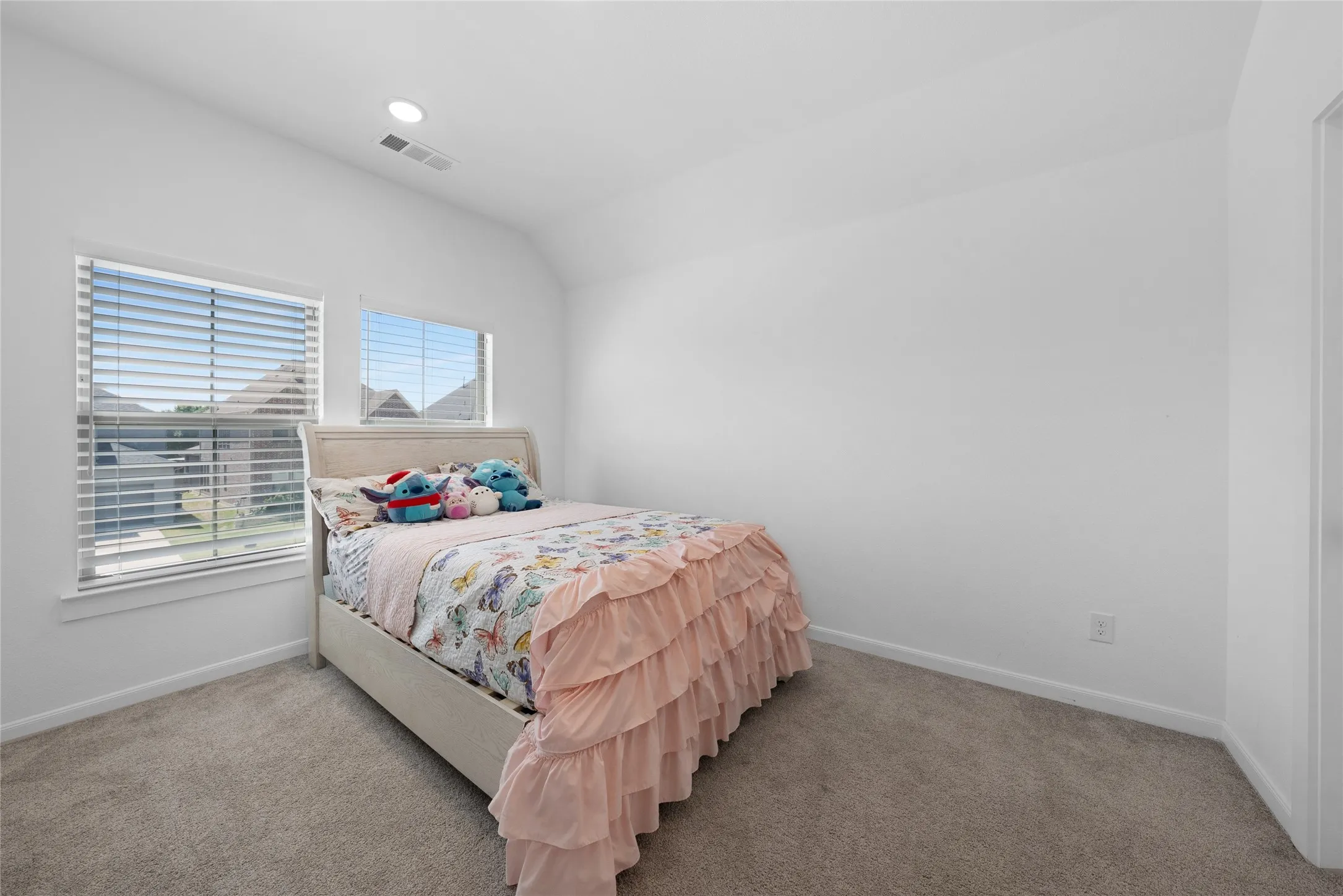 Single Family Residence For Rent in Collin County , 4828 Celestial Road, Mc Kinney, Texas 75071, 5 Bedroom, 6 Bathroom, 2 Garage spaces, 3,445 Sqft, built in 2022, mls#21364438, Real Estate Agent in Mc Kinney, Homes For Rent in Collin county, Homes For Rent in Mc Kinney, Realtor in Mc Kinney Texas, Real Estate Brokerage Independent Realty Texas, Luminita Cordes Realtor