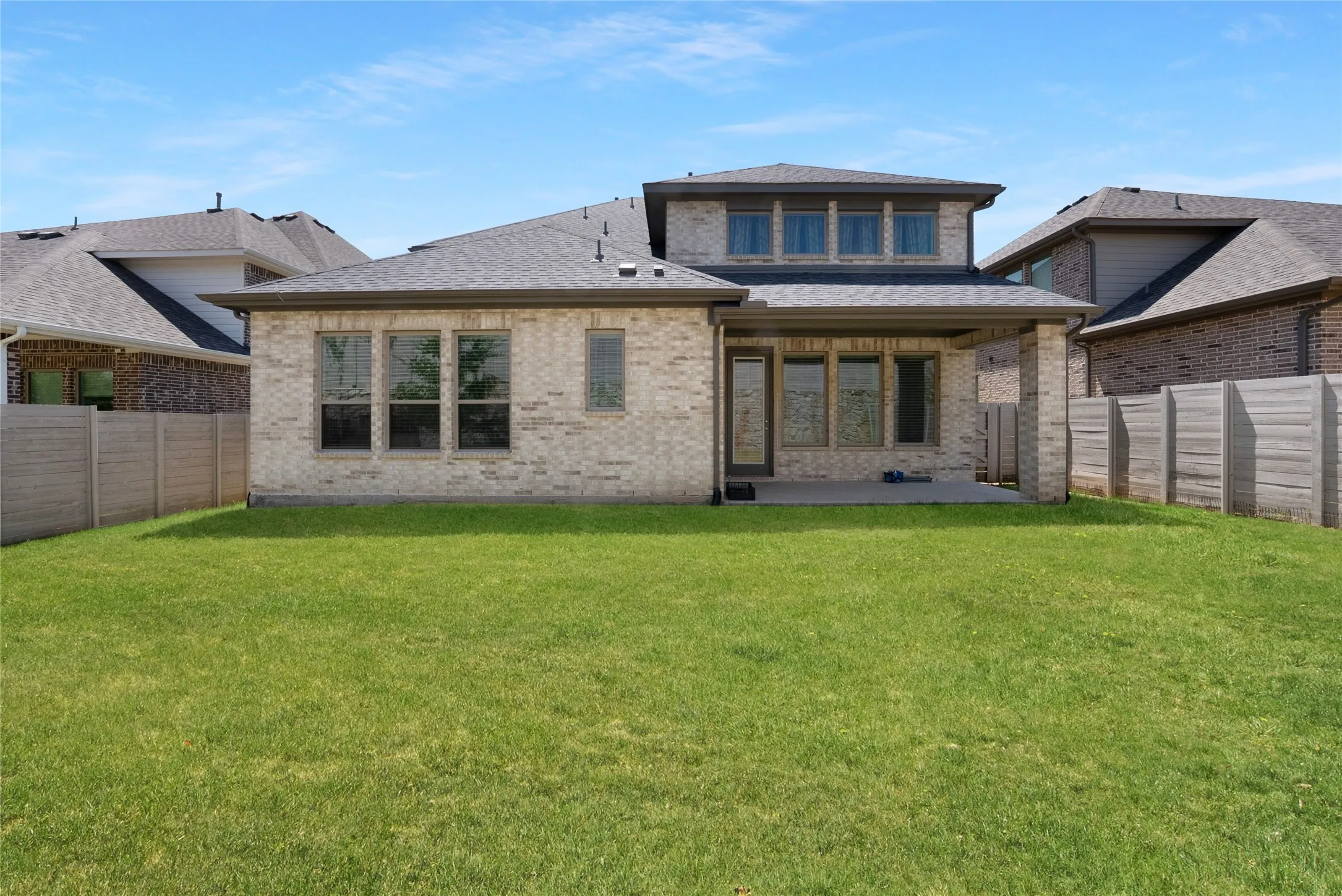 Single Family Residence For Rent in Collin County , 4828 Celestial Road, Mc Kinney, Texas 75071, 5 Bedroom, 6 Bathroom, 2 Garage spaces, 3,445 Sqft, built in 2022, mls#21364438, Real Estate Agent in Mc Kinney, Homes For Rent in Collin county, Homes For Rent in Mc Kinney, Realtor in Mc Kinney Texas, Real Estate Brokerage Independent Realty Texas, Luminita Cordes Realtor