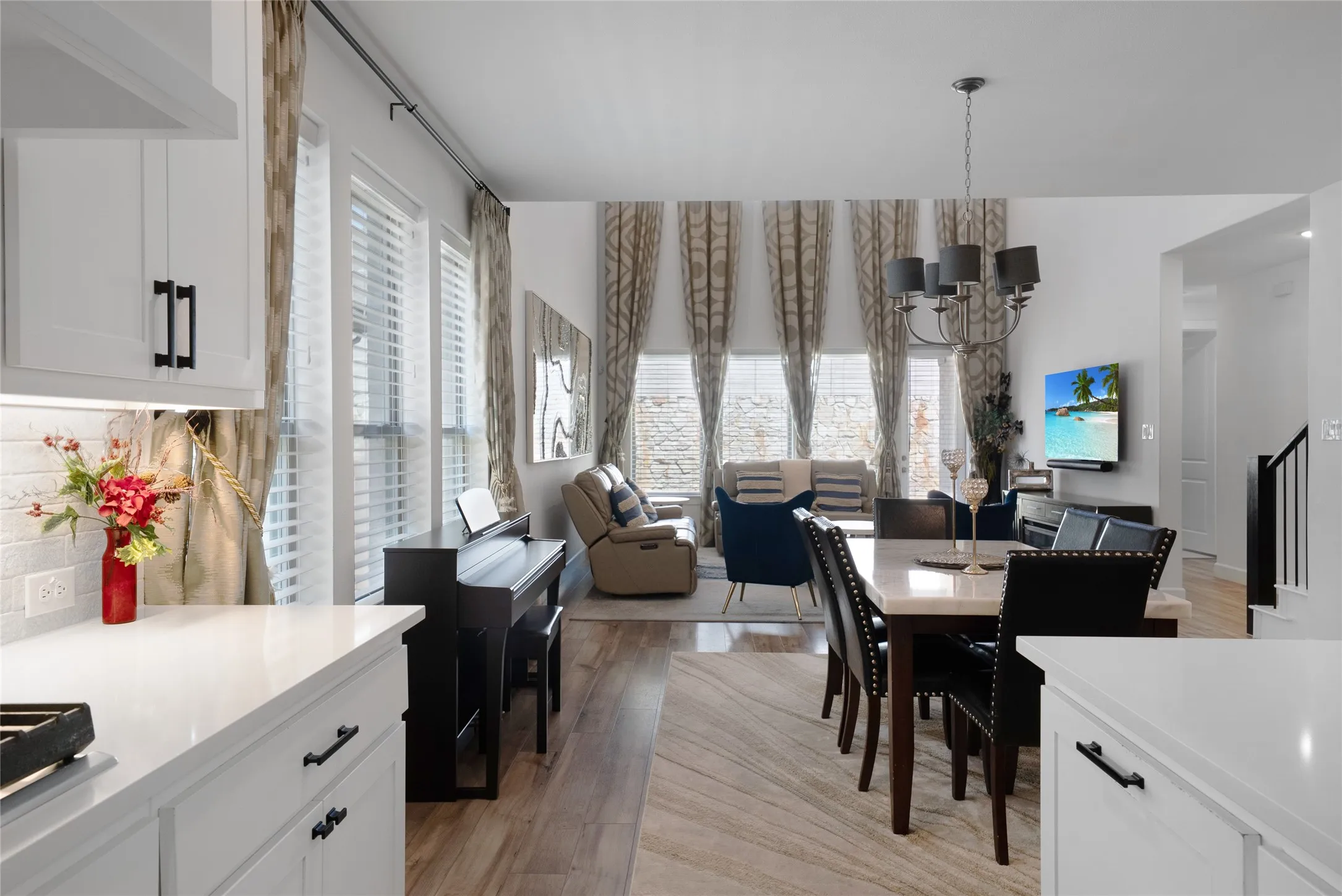 Single Family Residence For Rent in Collin County , 4828 Celestial Road, Mc Kinney, Texas 75071, 5 Bedroom, 6 Bathroom, 2 Garage spaces, 3,445 Sqft, built in 2022, mls#21364438, Real Estate Agent in Mc Kinney, Homes For Rent in Collin county, Homes For Rent in Mc Kinney, Realtor in Mc Kinney Texas, Real Estate Brokerage Independent Realty Texas, Luminita Cordes Realtor