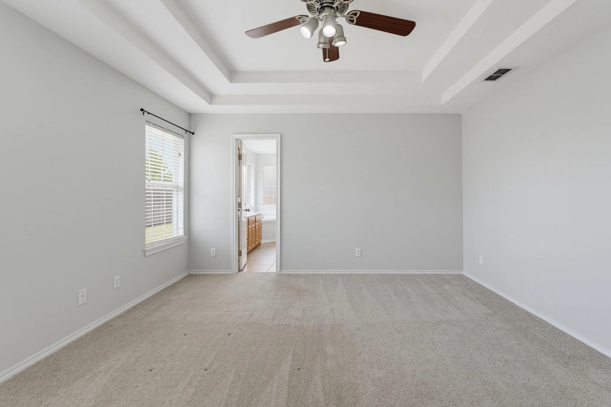 Single Family Residence For Sale in Taylor County , 1217 Lewis And Clark Trail, Abilene, Texas 79602, 3 Bedroom, 2 Bathroom, 2 Garage spaces, 1,662 Sqft, built in 2007, mls#21370172, Real Estate Agent in Abilene, Homes For Sale in Taylor county, Homes For Sale in Abilene, Realtor in Abilene Texas, Real Estate Brokerage Independent Realty Texas, Luminita Cordes Realtor