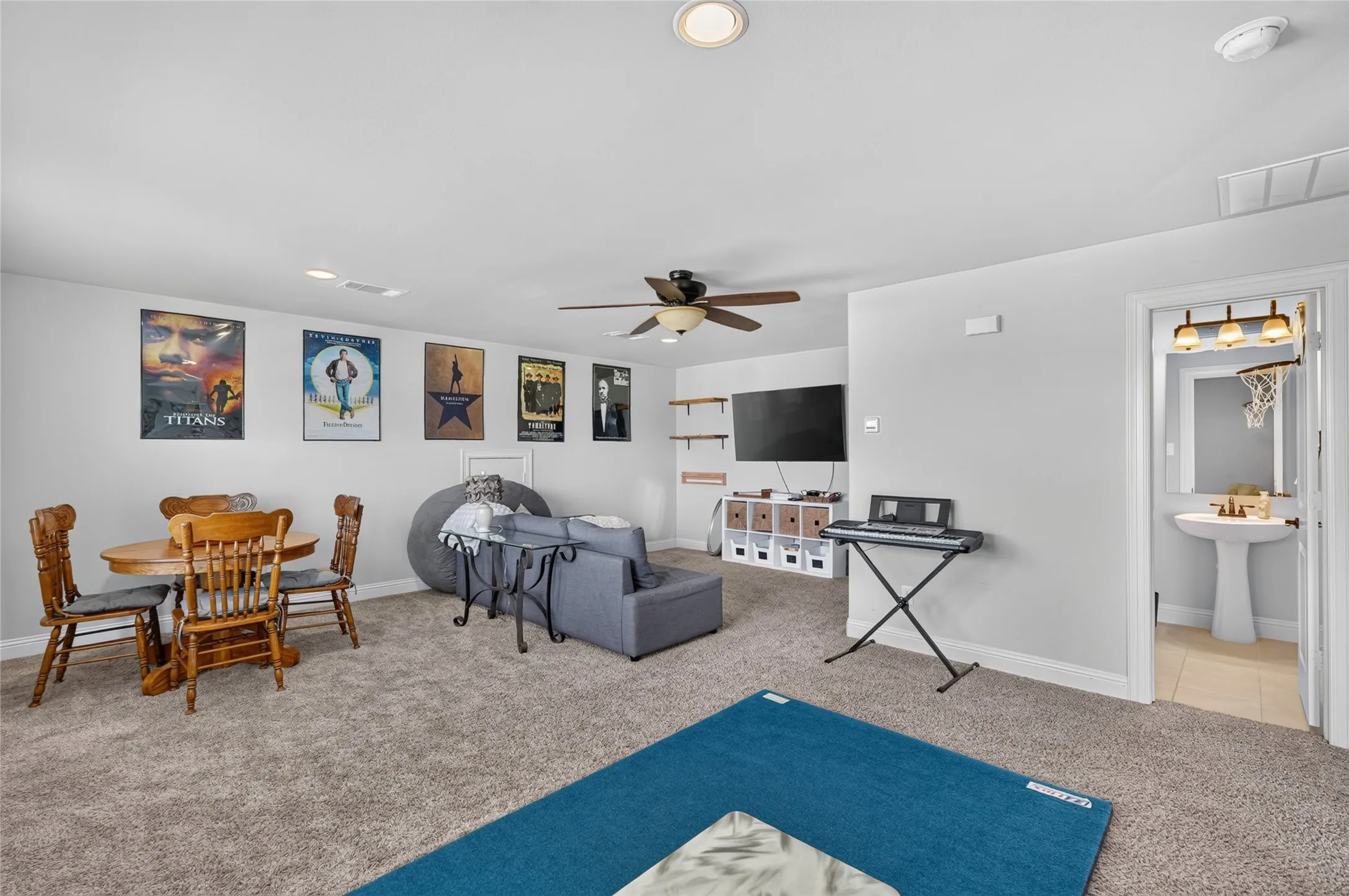 Single Family Residence For Sale in Kaufman County , 11110 Whispering Lane, Talty, Texas 75126, 4 Bedroom, 4 Bathroom, 3 Garage spaces, 3,725 Sqft, built in 2017, mls#21369344, Real Estate Agent in Talty, Homes For Sale in Kaufman county, Homes For Sale in Talty, Realtor in Talty Texas, Real Estate Brokerage Independent Realty Texas, Luminita Cordes Realtor