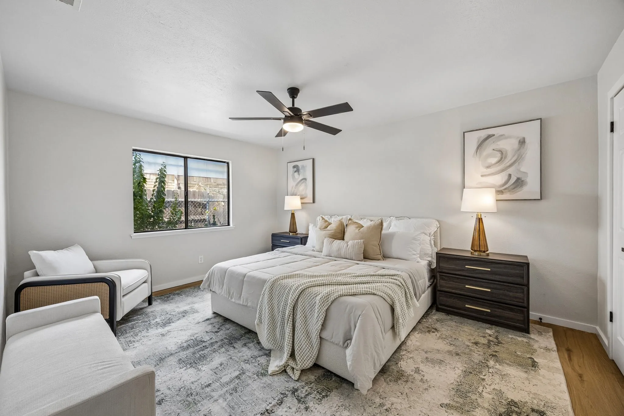 Single Family Residence For Sale in Dallas County , 11711 Kilkirk Lane, Dallas, Texas 75228, 4 Bedroom, 2 Bathroom, 2 Garage spaces, 2,151 Sqft, built in 1979, mls#21368265, Real Estate Agent in Dallas, Homes For Sale in Dallas county, Homes For Sale in Dallas, Realtor in Dallas Texas, Real Estate Brokerage Independent Realty Texas, Luminita Cordes Realtor