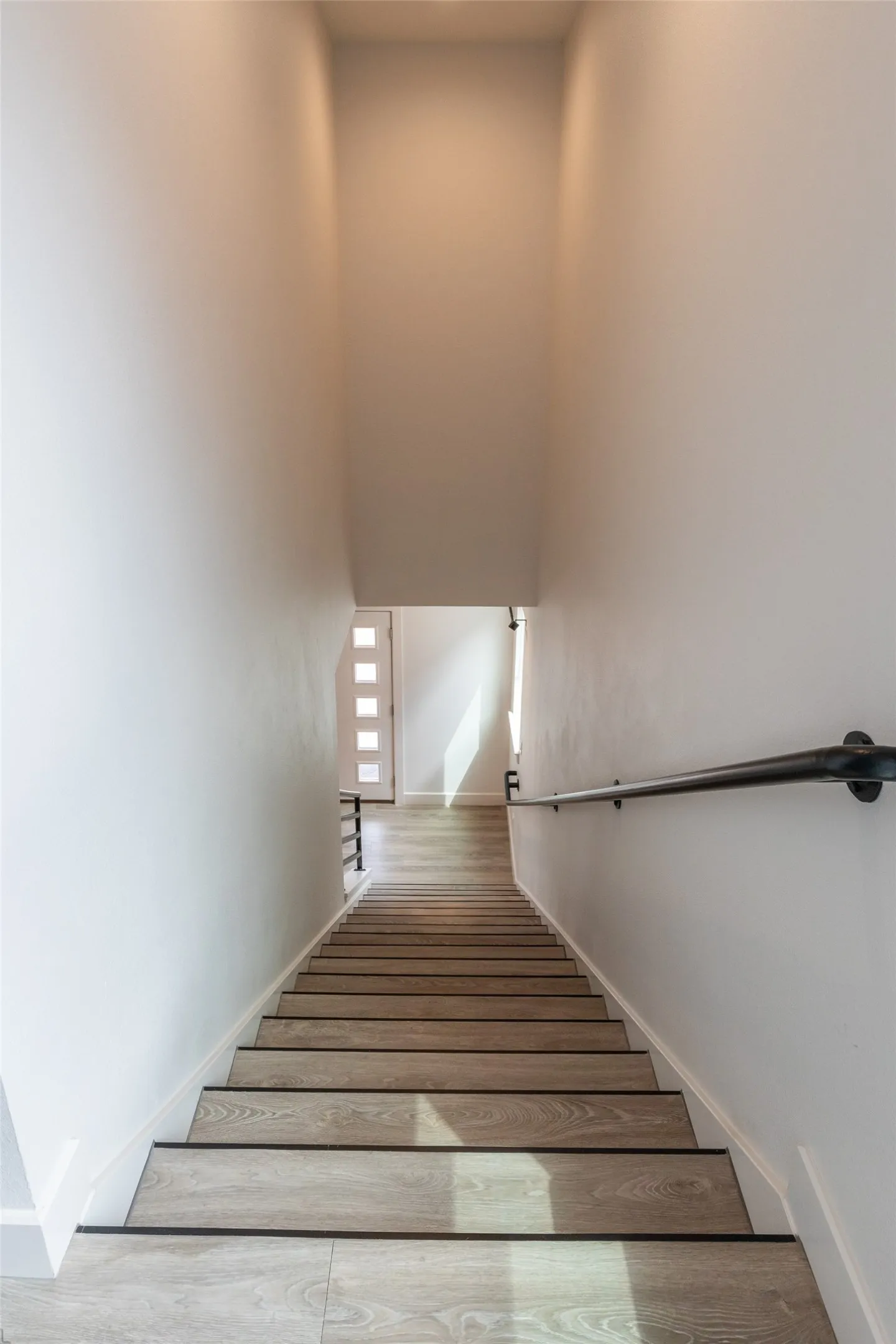 Single Family Residence For Sale in Taylor County , 208 Pecan Street, Abilene, Texas 79602, 3 Bedroom, 3 Bathroom, Garage spaces, 1,850 Sqft, built in 2020, mls#21352227, Real Estate Agent in Abilene, Homes For Sale in Taylor county, Homes For Sale in Abilene, Realtor in Abilene Texas, Real Estate Brokerage Independent Realty Texas, Luminita Cordes Realtor