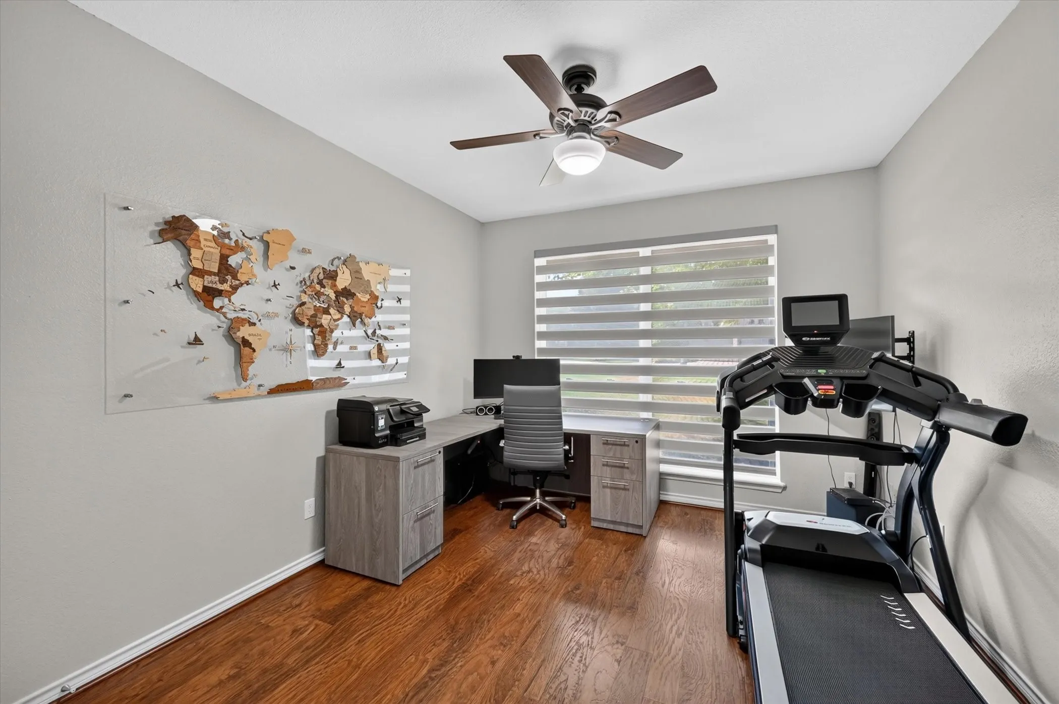 Single Family Residence For Sale in Denton County , 4901 Forest Hill Drive, Flower Mound, Texas 75028, 5 Bedroom, 3 Bathroom, 4 Garage spaces, 3,296 Sqft, built in 1992, mls#21369790, Real Estate Agent in Flower Mound, Homes For Sale in Denton county, Homes For Sale in Flower Mound, Realtor in Flower Mound Texas, Real Estate Brokerage Independent Realty Texas, Luminita Cordes Realtor