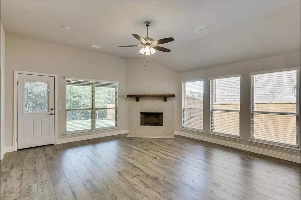 Single Family Residence For Rent in Denton County , 8704 Timber Ridge Drive, Aubrey, Texas 76227, 4 Bedroom, 3 Bathroom, 2 Garage spaces, 2,756 Sqft, built in 2020, mls#21340494, Real Estate Agent in Aubrey, Homes For Rent in Denton county, Homes For Rent in Aubrey, Realtor in Aubrey Texas, Real Estate Brokerage Independent Realty Texas, Luminita Cordes Realtor