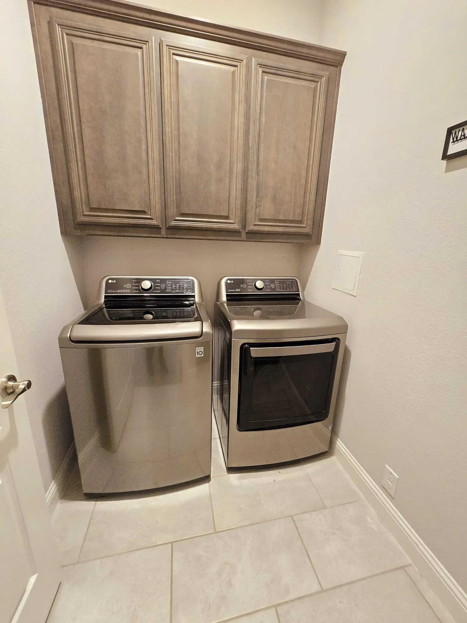 Single Family Residence For Rent in Denton County , 8704 Timber Ridge Drive, Aubrey, Texas 76227, 4 Bedroom, 3 Bathroom, 2 Garage spaces, 2,756 Sqft, built in 2020, mls#21340494, Real Estate Agent in Aubrey, Homes For Rent in Denton county, Homes For Rent in Aubrey, Realtor in Aubrey Texas, Real Estate Brokerage Independent Realty Texas, Luminita Cordes Realtor