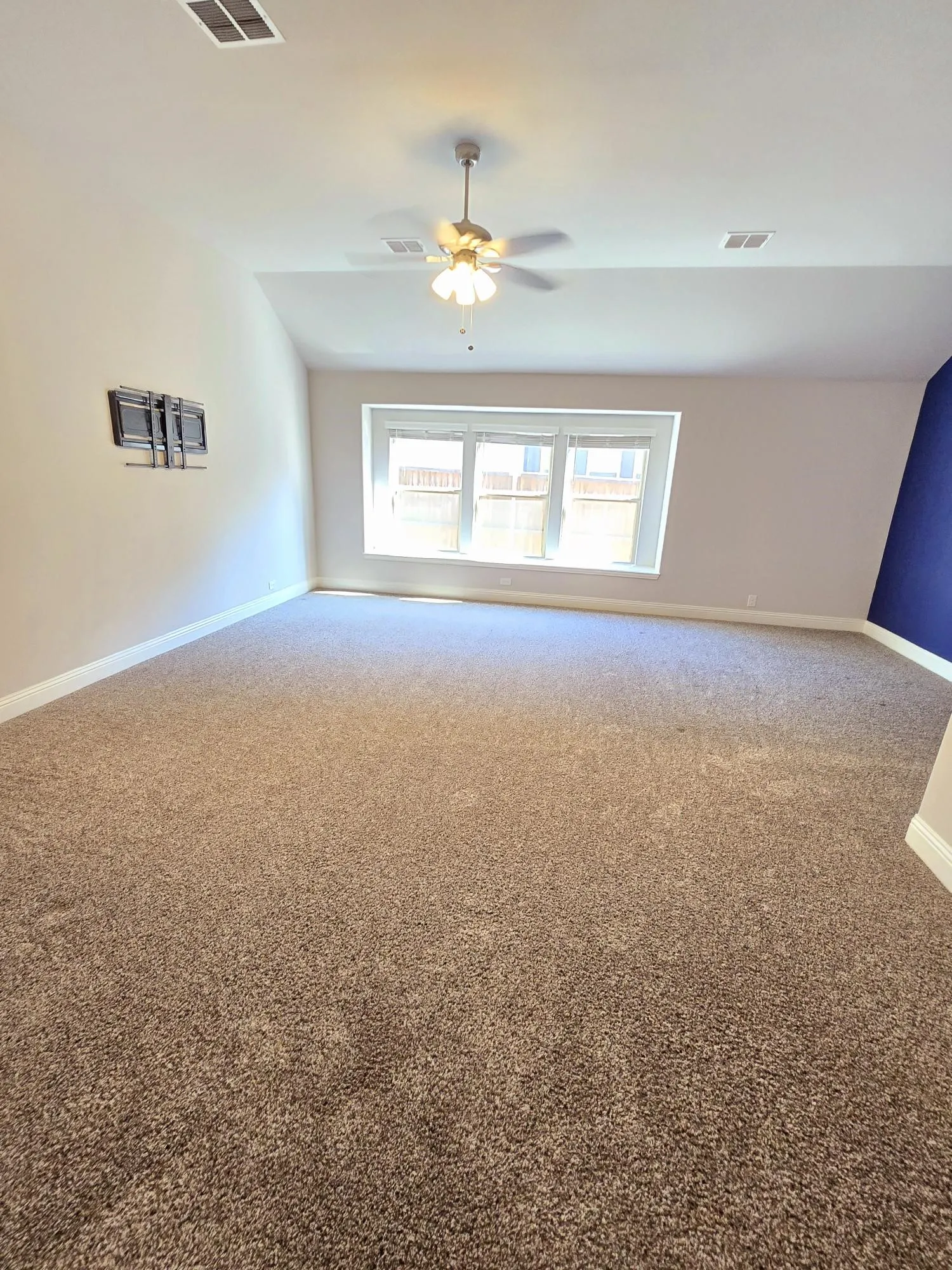 Single Family Residence For Rent in Denton County , 8704 Timber Ridge Drive, Aubrey, Texas 76227, 4 Bedroom, 3 Bathroom, 2 Garage spaces, 2,756 Sqft, built in 2020, mls#21340494, Real Estate Agent in Aubrey, Homes For Rent in Denton county, Homes For Rent in Aubrey, Realtor in Aubrey Texas, Real Estate Brokerage Independent Realty Texas, Luminita Cordes Realtor