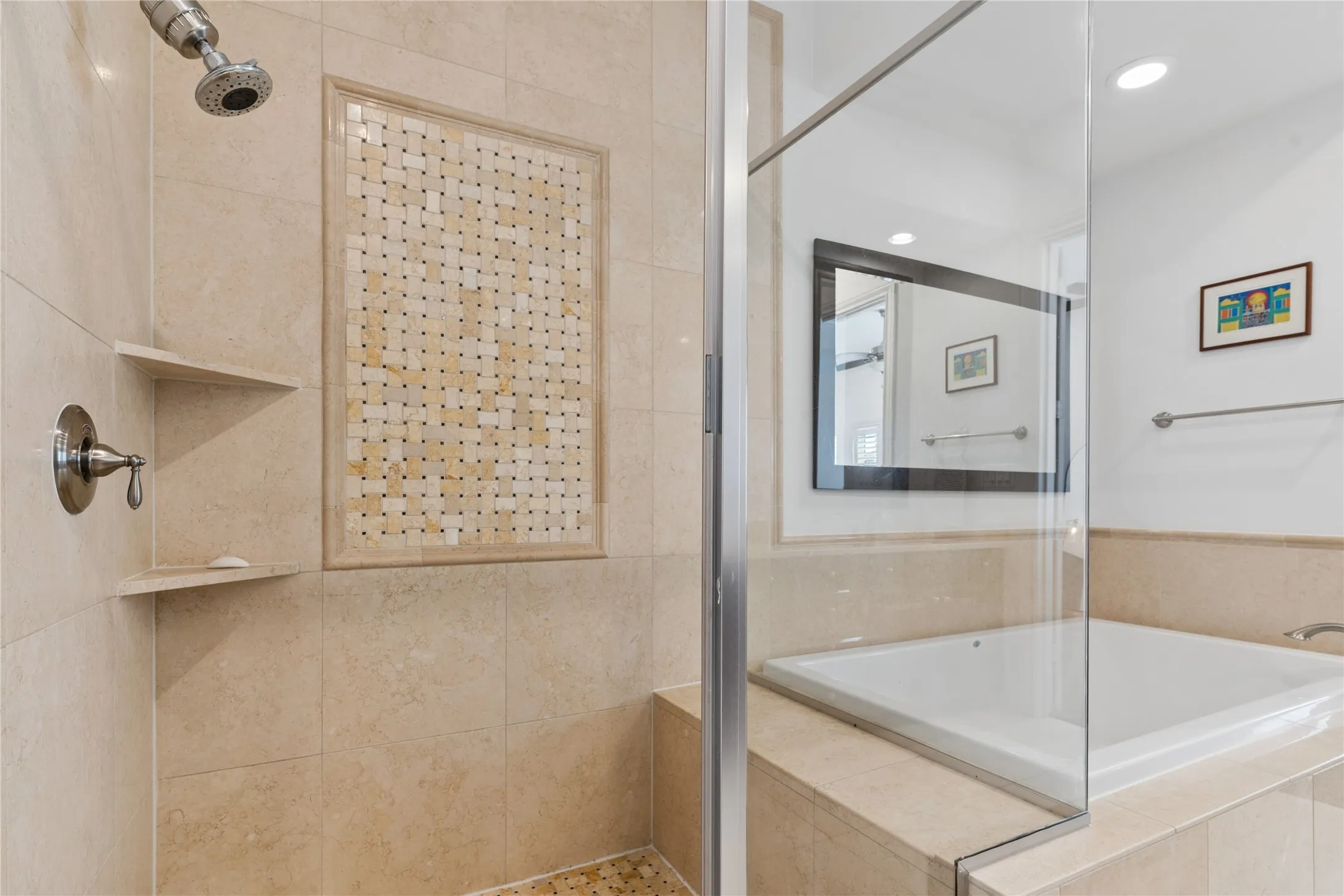 Townhouse For Rent in Dallas County , 5215 Weiss Lane, Irving, Texas 75039, 3 Bedroom, 4 Bathroom, 2 Garage spaces, 2,307 Sqft, built in 2015, mls#21369226, Real Estate Agent in Irving, Homes For Rent in Dallas county, Homes For Rent in Irving, Realtor in Irving Texas, Real Estate Brokerage Independent Realty Texas, Luminita Cordes Realtor