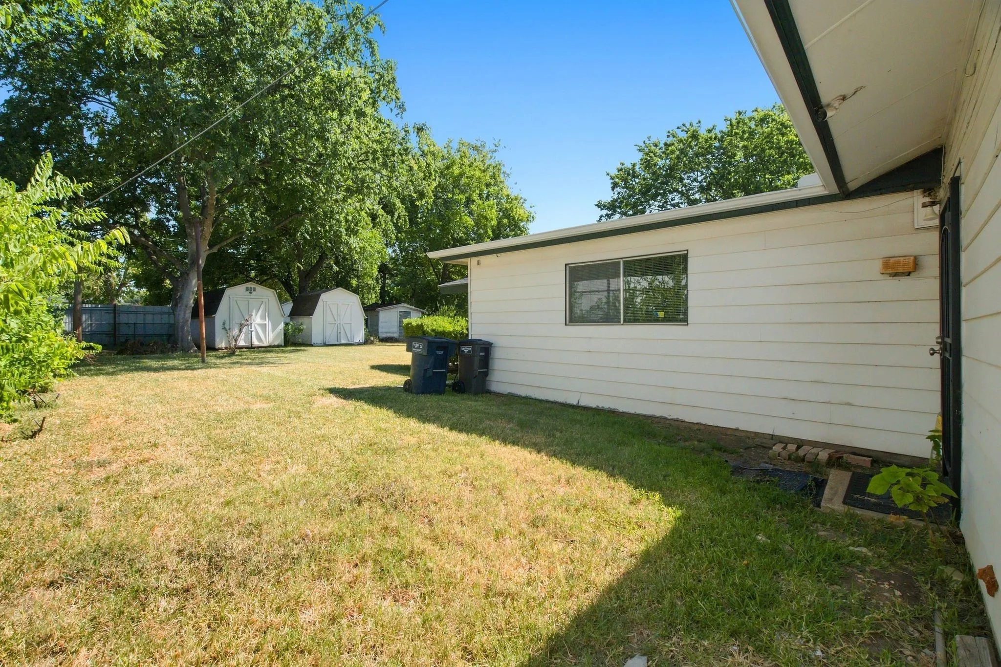 Spacious Backyard