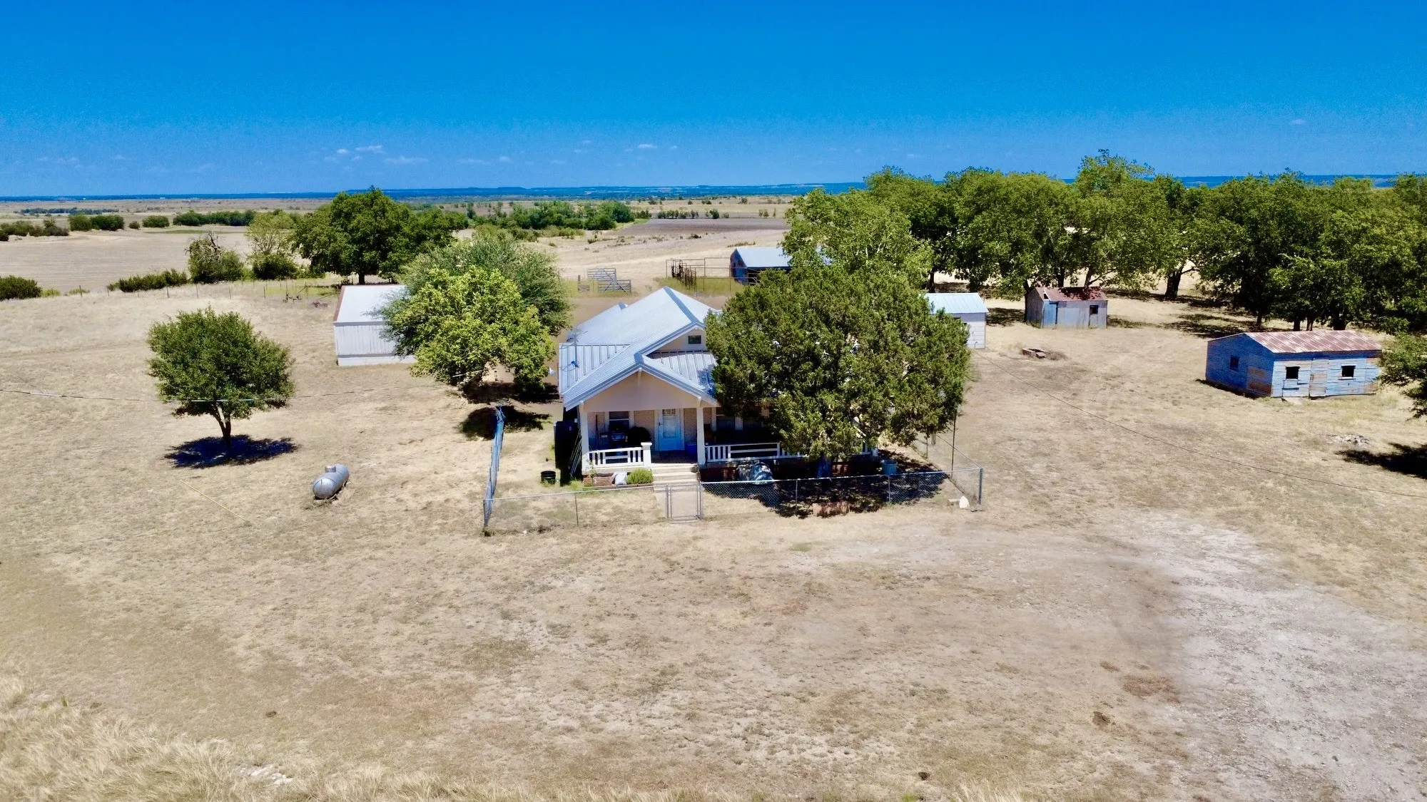 Ranch For Sale in Hamilton County , 8001-L Fm 932, Hamilton, Texas 76531, 0, 0, Garage spaces, 0 Sqft, built in 1930, mls#21370712, Real Estate Agent in Hamilton, Homes For Sale in Hamilton county, Homes For Sale in Hamilton, Realtor in Hamilton Texas, Real Estate Brokerage Independent Realty Texas, Luminita Cordes Realtor