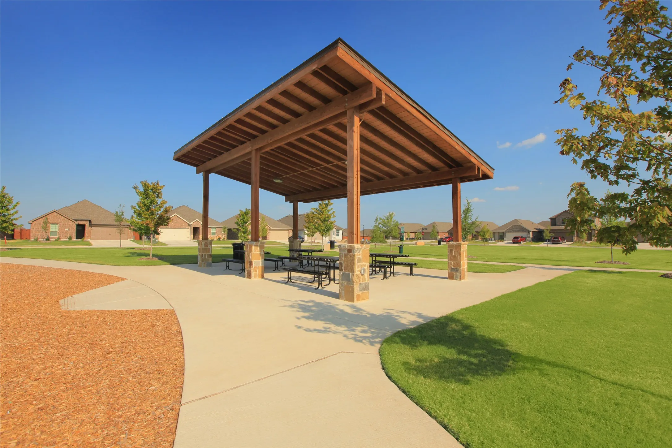 Single Family Residence For Sale in Collin County , 833 Gentle Bird Drive, Lavon, Texas 75166, 4 Bedroom, 3 Bathroom, 2 Garage spaces, 2,519 Sqft, built in 2026, mls#21370074, Real Estate Agent in Lavon, Homes For Sale in Collin county, Homes For Sale in Lavon, Realtor in Lavon Texas, Real Estate Brokerage Independent Realty Texas, Luminita Cordes Realtor