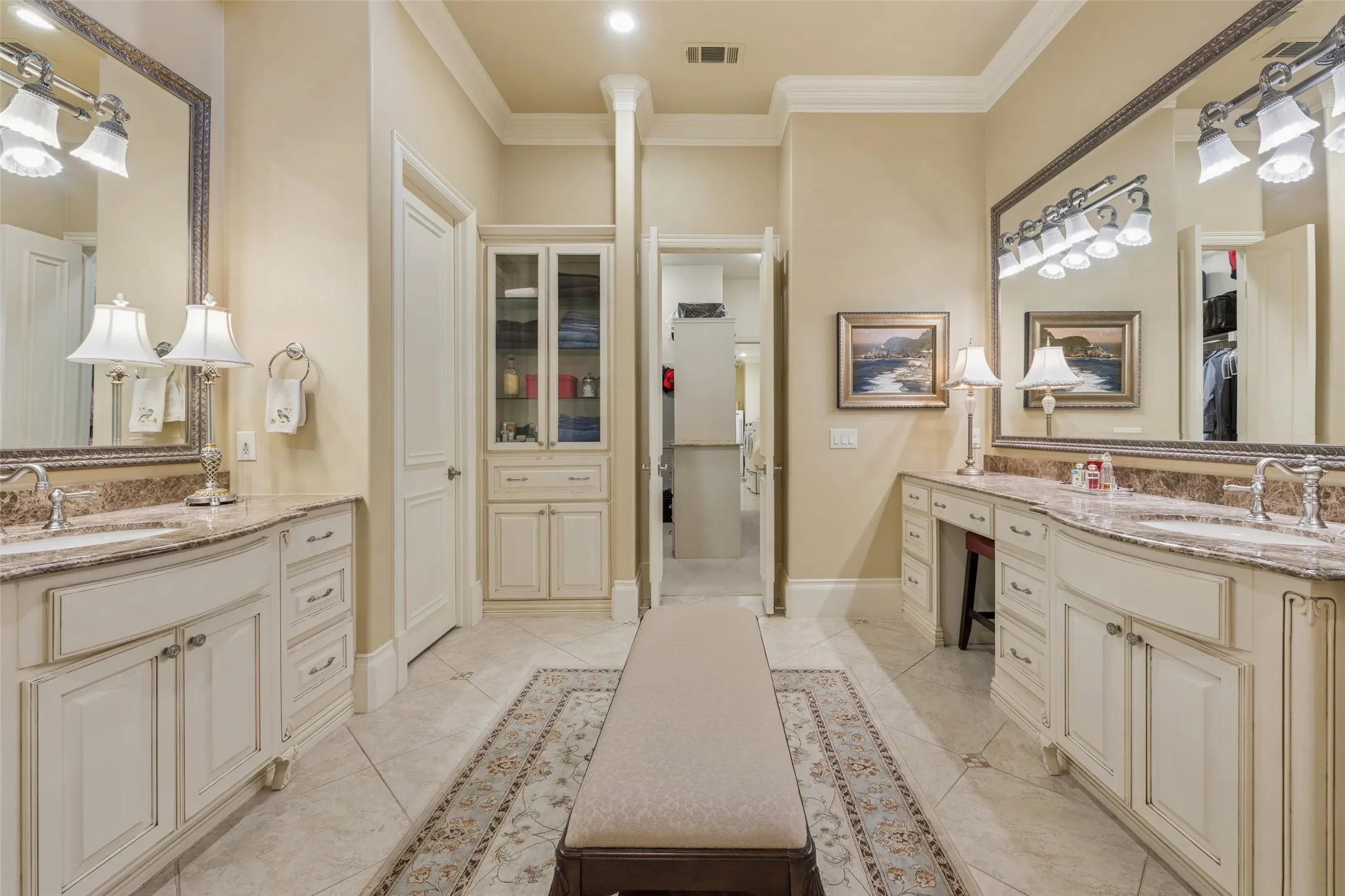 Single Family Residence For Sale in Collin County , 6350 Memorial Drive, Frisco, Texas 75034, 4 Bedroom, 5 Bathroom, 2 Garage spaces, 5,063 Sqft, built in 2014, mls#21369074, Real Estate Agent in Frisco, Homes For Sale in Collin county, Homes For Sale in Frisco, Realtor in Frisco Texas, Real Estate Brokerage Independent Realty Texas, Luminita Cordes Realtor
