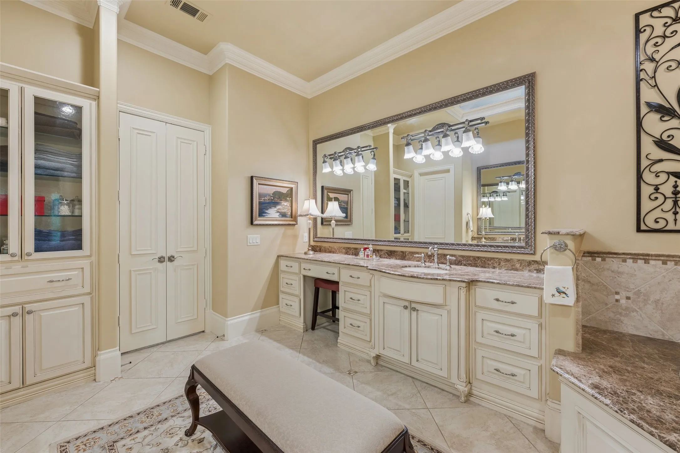 Single Family Residence For Sale in Collin County , 6350 Memorial Drive, Frisco, Texas 75034, 4 Bedroom, 5 Bathroom, 2 Garage spaces, 5,063 Sqft, built in 2014, mls#21369074, Real Estate Agent in Frisco, Homes For Sale in Collin county, Homes For Sale in Frisco, Realtor in Frisco Texas, Real Estate Brokerage Independent Realty Texas, Luminita Cordes Realtor