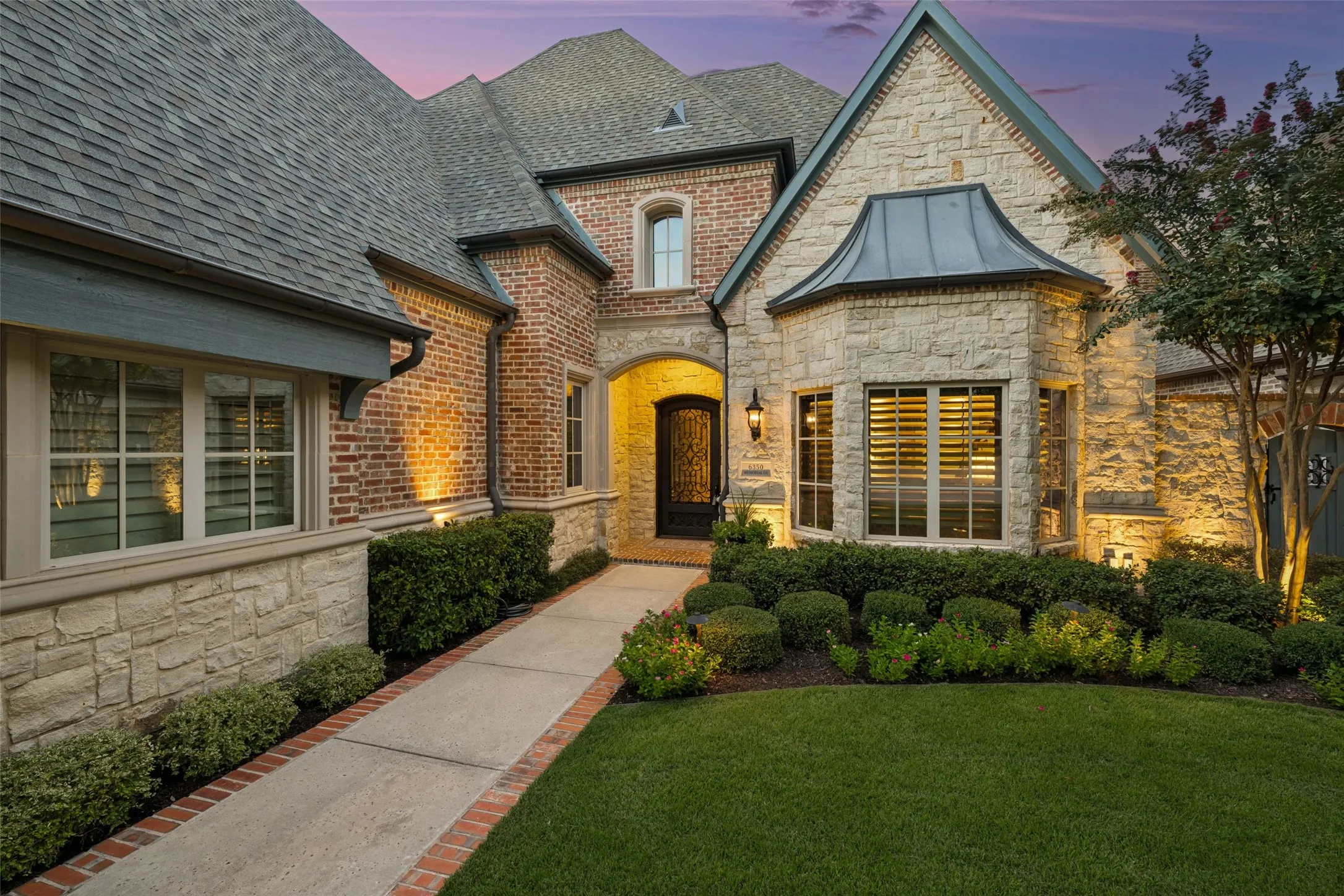 Single Family Residence For Sale in Collin County , 6350 Memorial Drive, Frisco, Texas 75034, 4 Bedroom, 5 Bathroom, 2 Garage spaces, 5,063 Sqft, built in 2014, mls#21369074, Real Estate Agent in Frisco, Homes For Sale in Collin county, Homes For Sale in Frisco, Realtor in Frisco Texas, Real Estate Brokerage Independent Realty Texas, Luminita Cordes Realtor