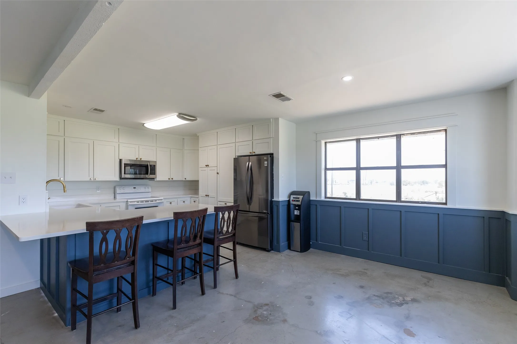Office For Sale in Taylor County , 4980 E US Highway 80, Abilene, Texas 79601, 0, 0, Garage spaces, 0 Sqft, built in 1978, mls#21368793, Real Estate Agent in Abilene, Homes For Sale in Taylor county, Homes For Sale in Abilene, Realtor in Abilene Texas, Real Estate Brokerage Independent Realty Texas, Luminita Cordes Realtor