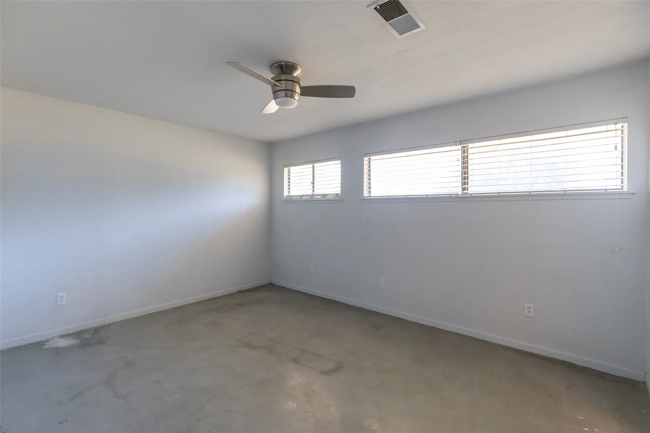 Office For Sale in Taylor County , 4980 E US Highway 80, Abilene, Texas 79601, 0, 0, Garage spaces, 0 Sqft, built in 1978, mls#21368793, Real Estate Agent in Abilene, Homes For Sale in Taylor county, Homes For Sale in Abilene, Realtor in Abilene Texas, Real Estate Brokerage Independent Realty Texas, Luminita Cordes Realtor
