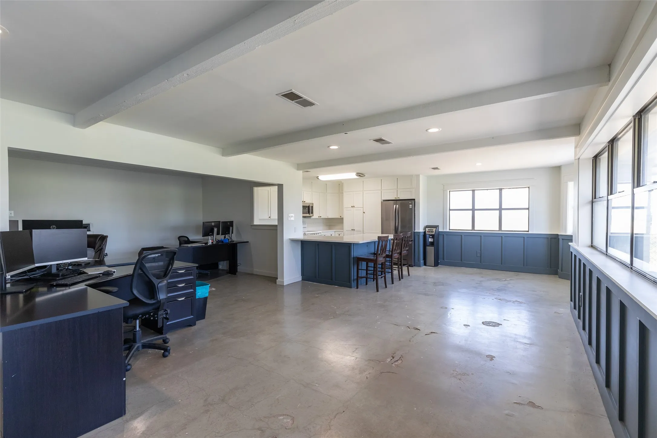 Office For Sale in Taylor County , 4980 E US Highway 80, Abilene, Texas 79601, 0, 0, Garage spaces, 0 Sqft, built in 1978, mls#21368793, Real Estate Agent in Abilene, Homes For Sale in Taylor county, Homes For Sale in Abilene, Realtor in Abilene Texas, Real Estate Brokerage Independent Realty Texas, Luminita Cordes Realtor