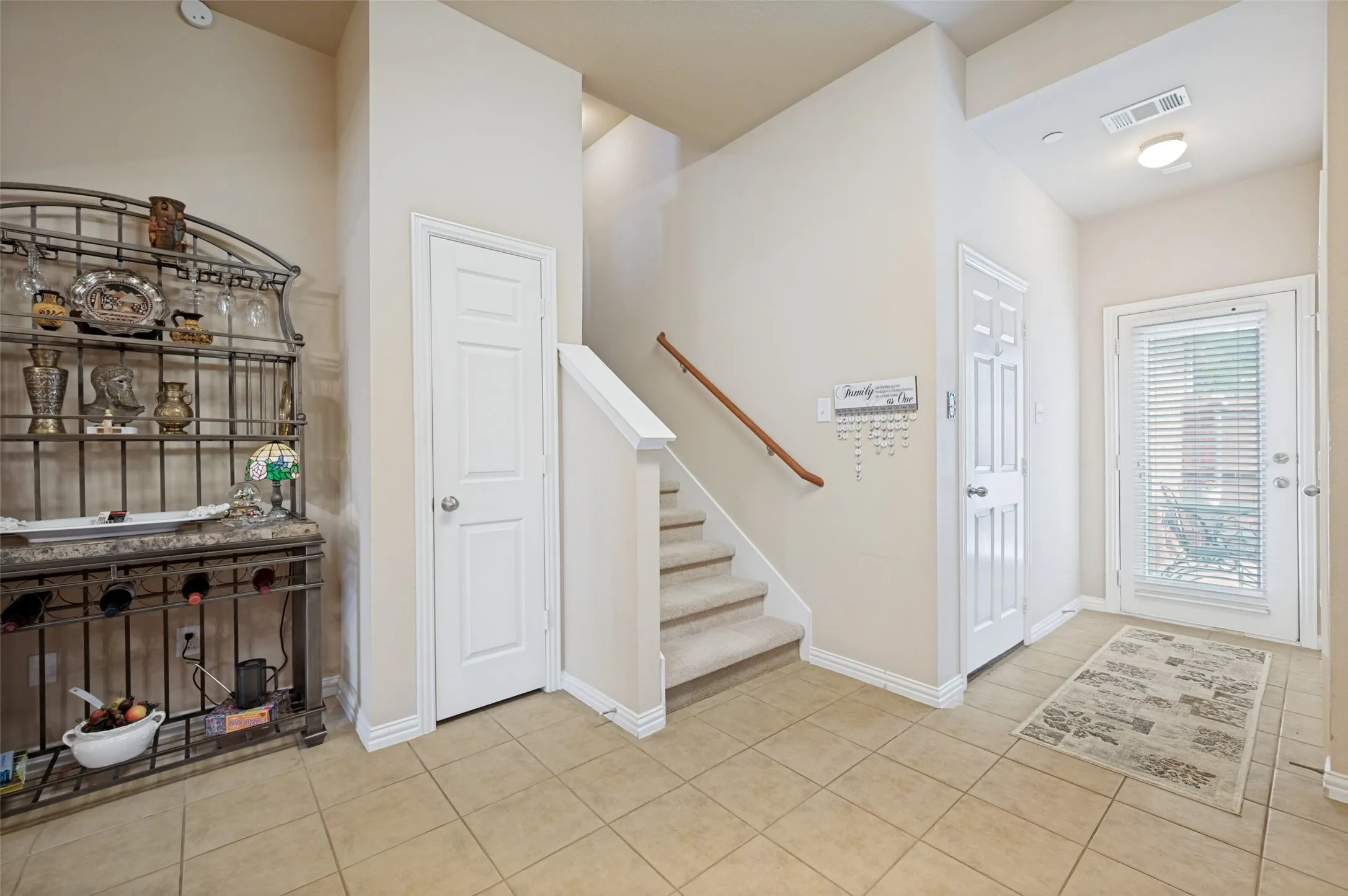 Condominium For Sale in Collin County , 575 S Virginia Hills Drive 4303, Mc Kinney, Texas 75072, 3 Bedroom, 2 Bathroom, 2 Garage spaces, 1,557 Sqft, built in 2006, mls#21369441, Real Estate Agent in Mc Kinney, Homes For Sale in Collin county, Homes For Sale in Mc Kinney, Realtor in Mc Kinney Texas, Real Estate Brokerage Independent Realty Texas, Luminita Cordes Realtor
