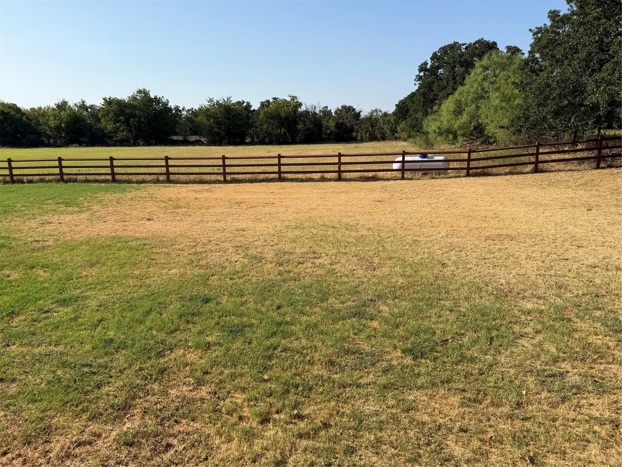 Single Family Residence For Sale in Brown County , 6749 US Highway 67 84, Bangs, Texas 76823, 3 Bedroom, 2 Bathroom, 2 Garage spaces, 2,082 Sqft, built in 2017, mls#21369999, Real Estate Agent in Bangs, Homes For Sale in Brown county, Homes For Sale in Bangs, Realtor in Bangs Texas, Real Estate Brokerage Independent Realty Texas, Luminita Cordes Realtor