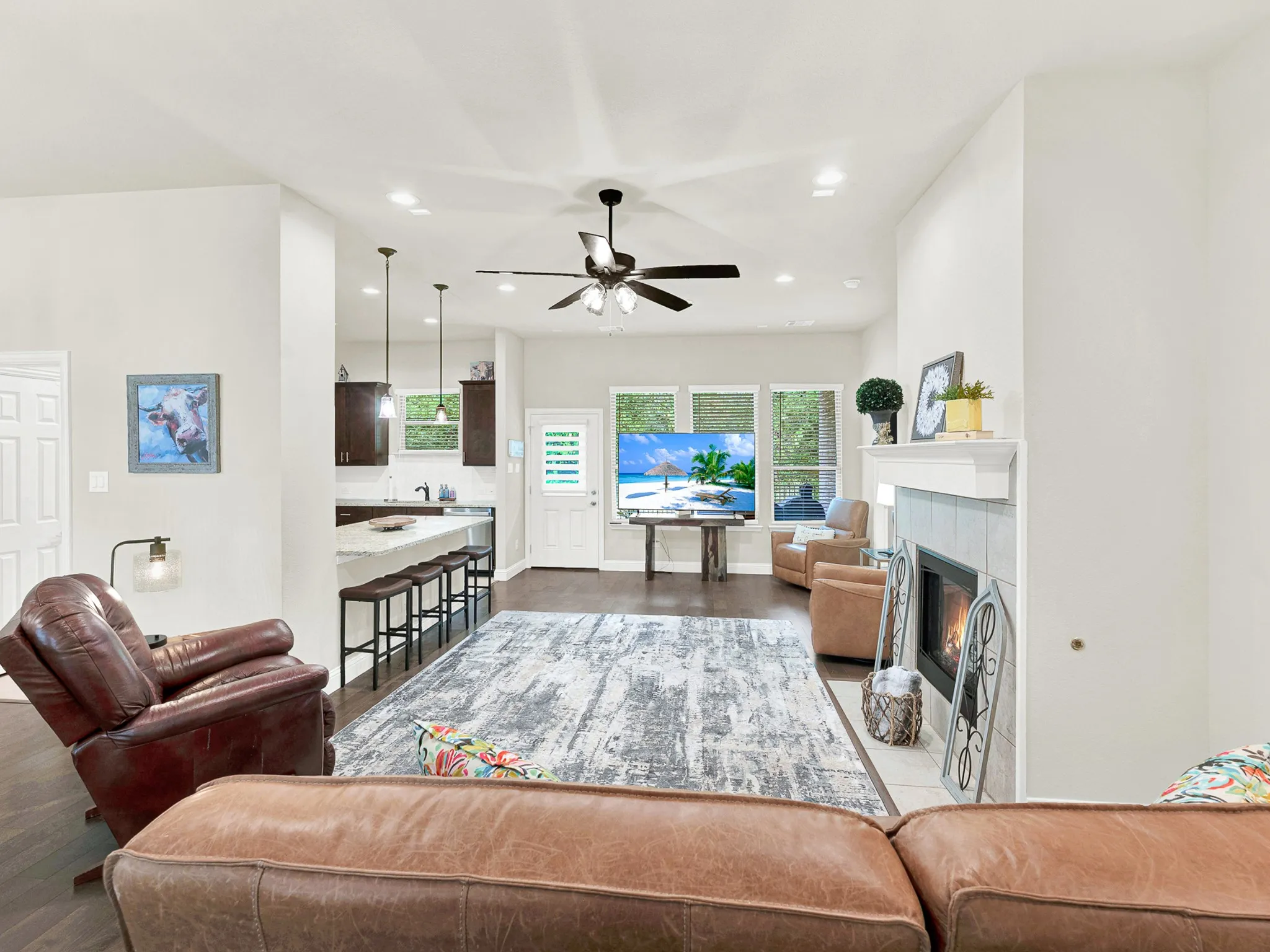 Single Family Residence For Sale in Collin County , 805 Hearthside Way, Mc Kinney, Texas 75071, 3 Bedroom, 2 Bathroom, 2 Garage spaces, 1,774 Sqft, built in 2022, mls#21370479, Real Estate Agent in Mc Kinney, Homes For Sale in Collin county, Homes For Sale in Mc Kinney, Realtor in Mc Kinney Texas, Real Estate Brokerage Independent Realty Texas, Luminita Cordes Realtor