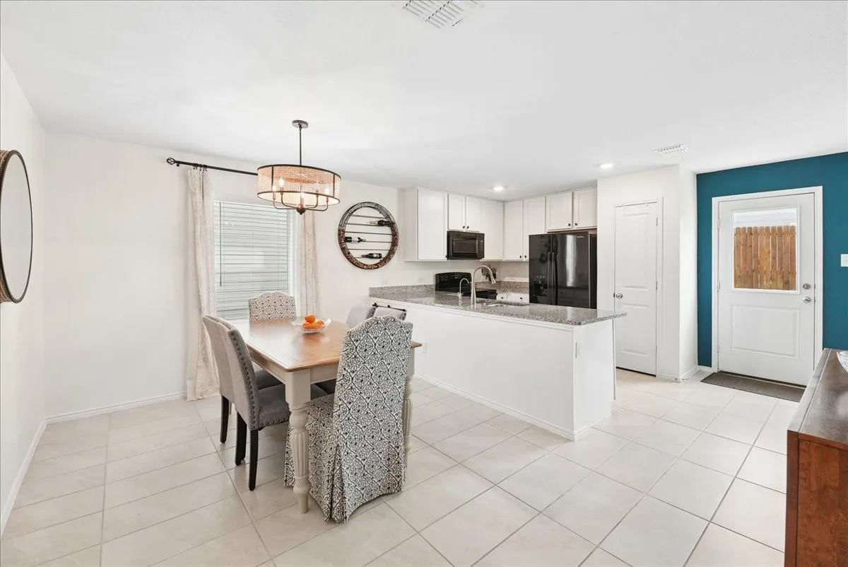 Single Family Residence For Sale in Dallas County , 2926 Lorena Jordan Road, Dallas, Texas 75212, 4 Bedroom, 3 Bathroom, 2 Garage spaces, 1,950 Sqft, built in 2024, mls#21370727, Real Estate Agent in Dallas, Homes For Sale in Dallas county, Homes For Sale in Dallas, Realtor in Dallas Texas, Real Estate Brokerage Independent Realty Texas, Luminita Cordes Realtor
