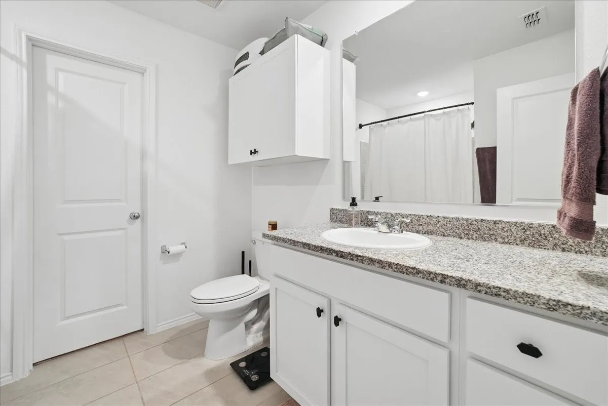Single Family Residence For Sale in Dallas County , 2926 Lorena Jordan Road, Dallas, Texas 75212, 4 Bedroom, 3 Bathroom, 2 Garage spaces, 1,950 Sqft, built in 2024, mls#21370727, Real Estate Agent in Dallas, Homes For Sale in Dallas county, Homes For Sale in Dallas, Realtor in Dallas Texas, Real Estate Brokerage Independent Realty Texas, Luminita Cordes Realtor