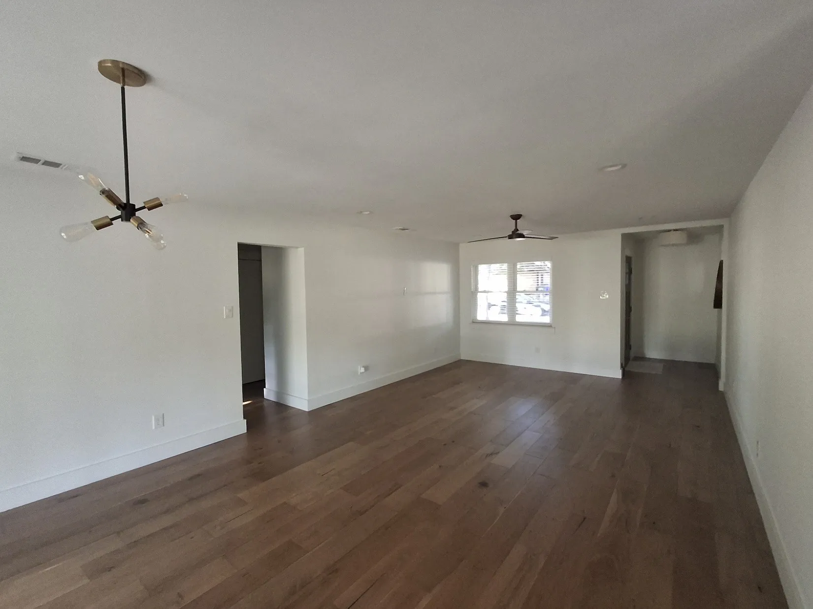 Single Family Residence For Rent in Collin County , 404 N Anna Drive, Allen, Texas 75013, 2 Bedroom, 2 Bathroom, 2 Garage spaces, 1,242 Sqft, built in 1966, mls#21370799, Real Estate Agent in Allen, Homes For Rent in Collin county, Homes For Rent in Allen, Realtor in Allen Texas, Real Estate Brokerage Independent Realty Texas, Luminita Cordes Realtor