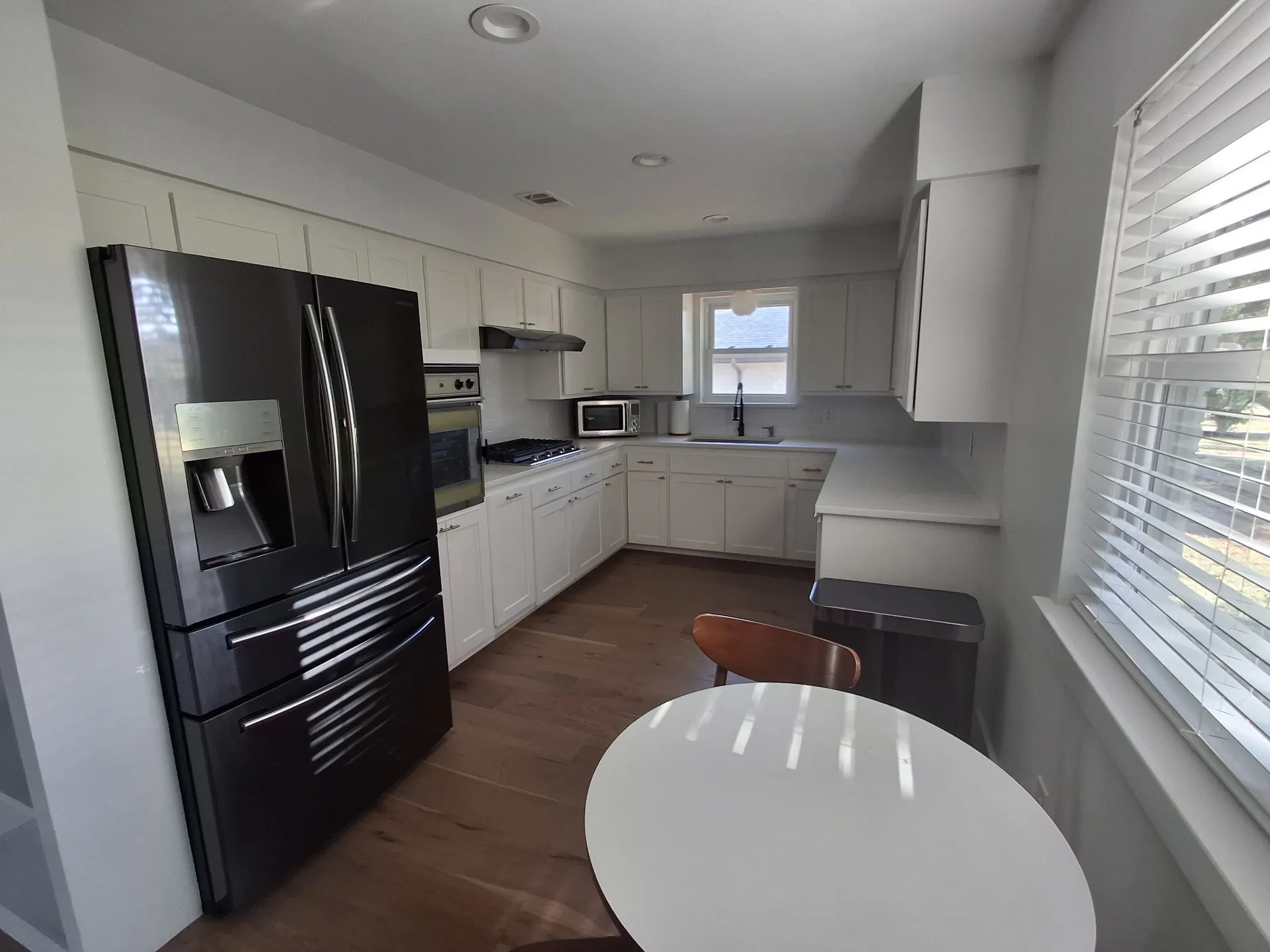 Single Family Residence For Rent in Collin County , 404 N Anna Drive, Allen, Texas 75013, 2 Bedroom, 2 Bathroom, 2 Garage spaces, 1,242 Sqft, built in 1966, mls#21370799, Real Estate Agent in Allen, Homes For Rent in Collin county, Homes For Rent in Allen, Realtor in Allen Texas, Real Estate Brokerage Independent Realty Texas, Luminita Cordes Realtor