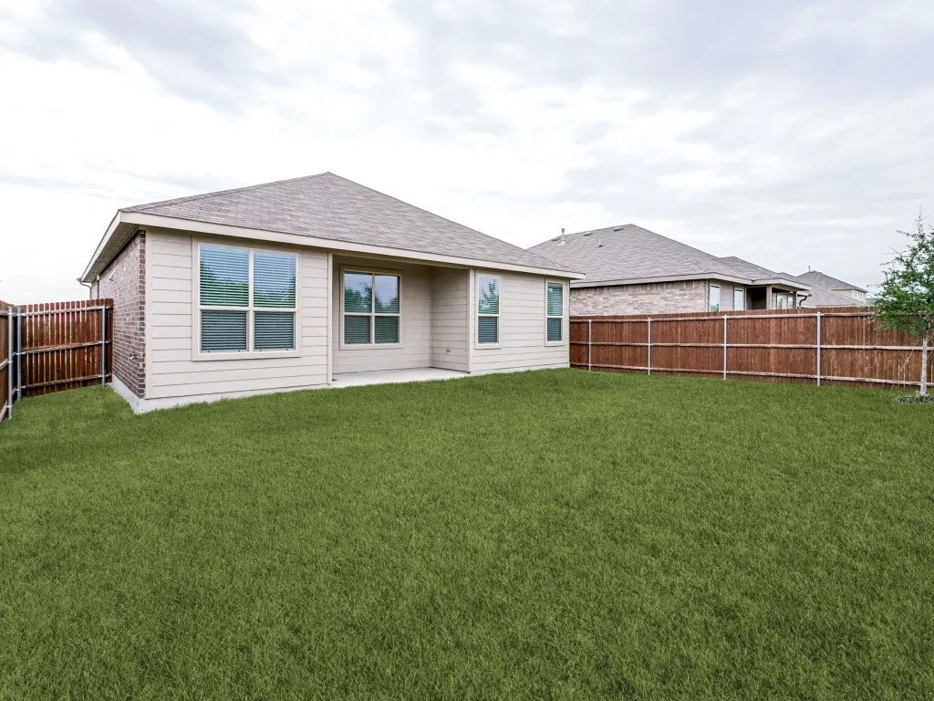 Single Family Residence For Sale in Tarrant County , 1612 Gibsonville Drive, Fort Worth, Texas 76108, 3 Bedroom, 2 Bathroom, 2 Garage spaces, 1,449 Sqft, built in 2023, mls#21368689, Real Estate Agent in Fort Worth, Homes For Sale in Tarrant county, Homes For Sale in Fort Worth, Realtor in Fort Worth Texas, Real Estate Brokerage Independent Realty Texas, Luminita Cordes Realtor