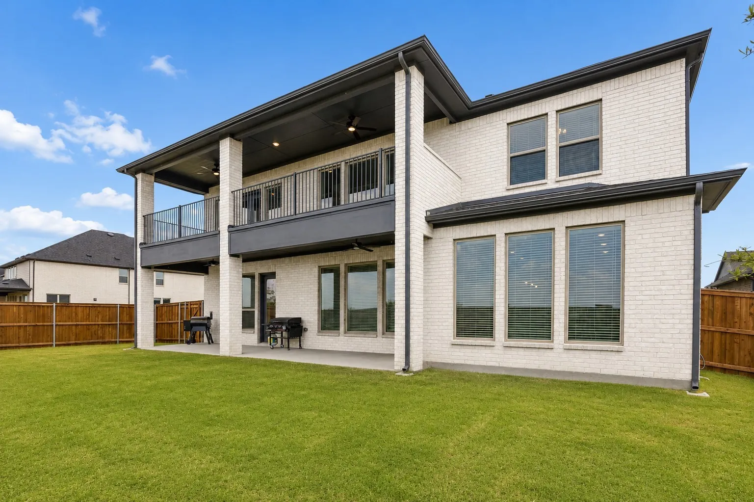 Single Family Residence For Sale in Denton County , 16409 Flatlands Way, Celina, Texas 75009, 5 Bedroom, 4 Bathroom, 3 Garage spaces, 4,299 Sqft, built in 2025, mls#21370578, Real Estate Agent in Celina, Homes For Sale in Denton county, Homes For Sale in Celina, Realtor in Celina Texas, Real Estate Brokerage Independent Realty Texas, Luminita Cordes Realtor