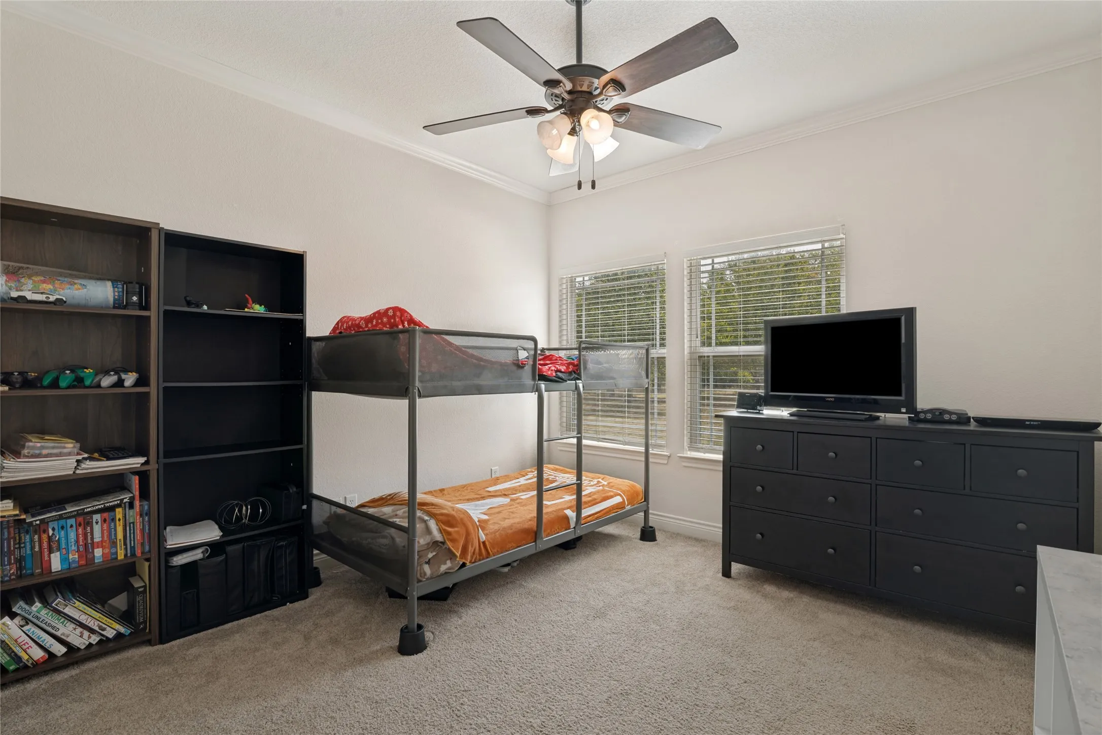 Single Family Residence For Sale in Kaufman County , 12830 Fm 2932, Forney, Texas 75126, 5 Bedroom, 4 Bathroom, 4 Garage spaces, 2,691 Sqft, built in 2016, mls#21362690, Real Estate Agent in Forney, Homes For Sale in Kaufman county, Homes For Sale in Forney, Realtor in Forney Texas, Real Estate Brokerage Independent Realty Texas, Luminita Cordes Realtor