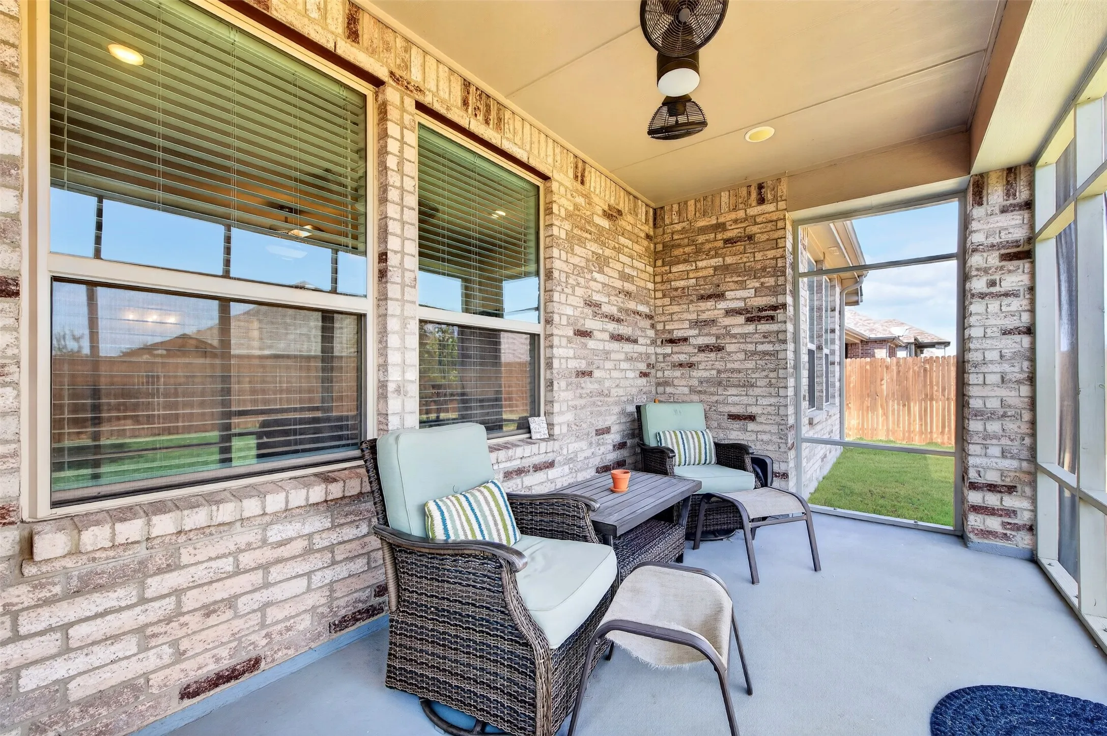Single Family Residence For Sale in Kaufman County , 1819 Huntsman Way, Forney, Texas 75126, 4 Bedroom, 3 Bathroom, 2 Garage spaces, 2,200 Sqft, built in 2018, mls#21369777, Real Estate Agent in Forney, Homes For Sale in Kaufman county, Homes For Sale in Forney, Realtor in Forney Texas, Real Estate Brokerage Independent Realty Texas, Luminita Cordes Realtor