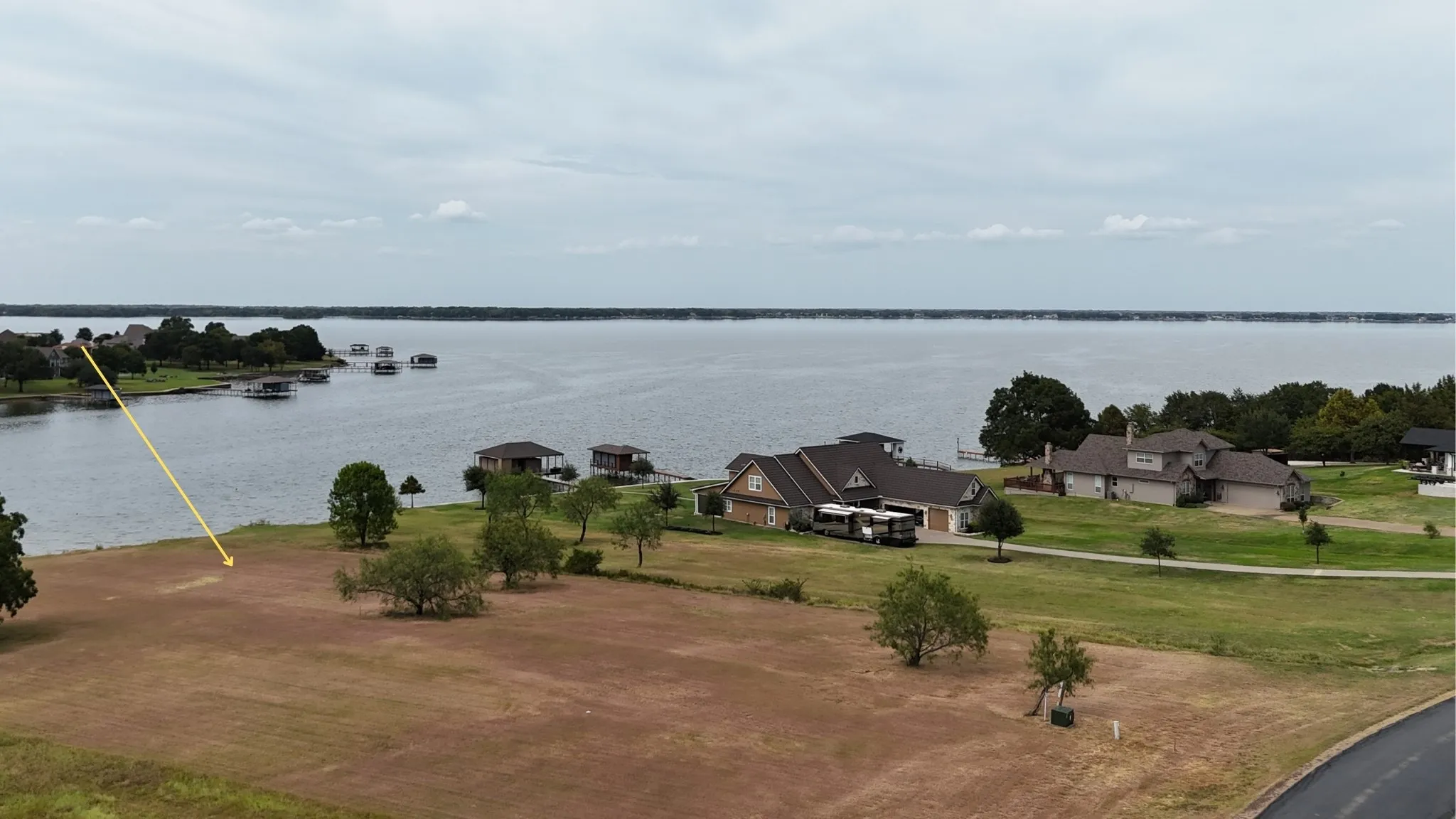 Unimproved Land For Sale in Navarro County , Lot 115 Lake Vista Drive, Streetman, Texas 75859, 0, 0, Garage spaces, 0 Sqft, built in 0, mls#21361499, Real Estate Agent in Streetman, Homes For Sale in Navarro county, Homes For Sale in Streetman, Realtor in Streetman Texas, Real Estate Brokerage Independent Realty Texas, Luminita Cordes Realtor