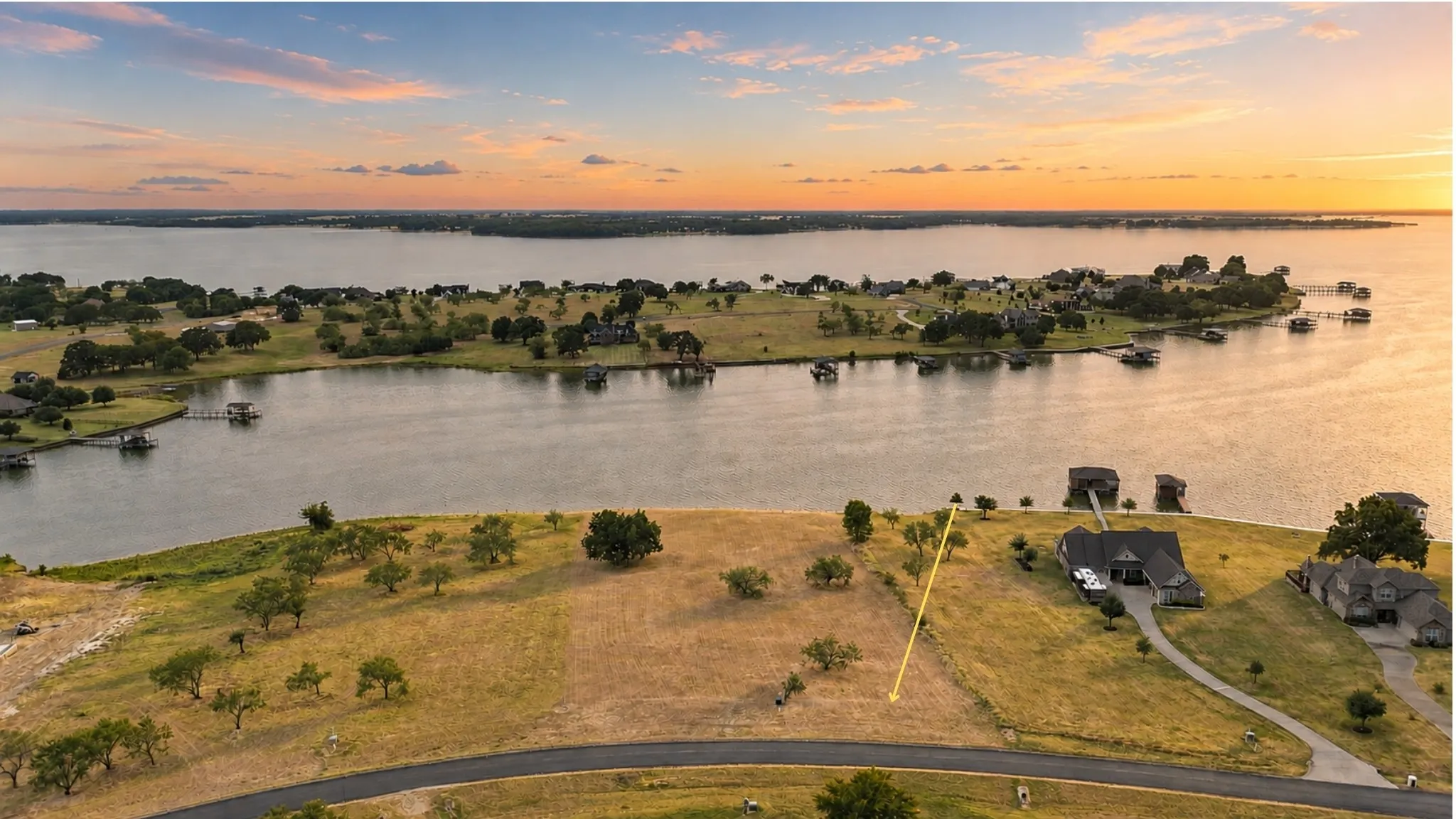 Unimproved Land For Sale in Navarro County , Lot 115 Lake Vista Drive, Streetman, Texas 75859, 0, 0, Garage spaces, 0 Sqft, built in 0, mls#21361499, Real Estate Agent in Streetman, Homes For Sale in Navarro county, Homes For Sale in Streetman, Realtor in Streetman Texas, Real Estate Brokerage Independent Realty Texas, Luminita Cordes Realtor